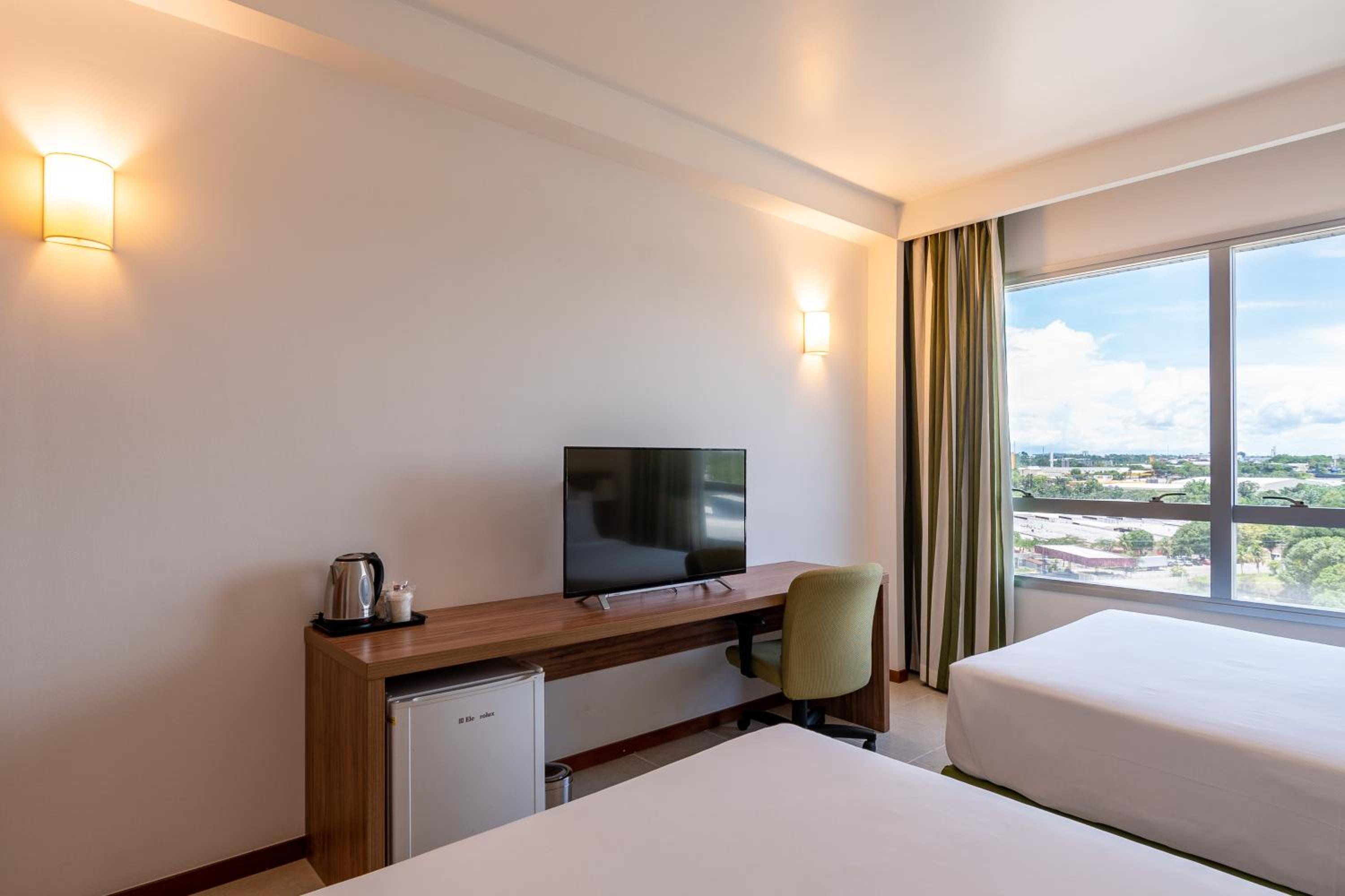Standard Double Room with Two Double Beds - Disability Access - Photo 1