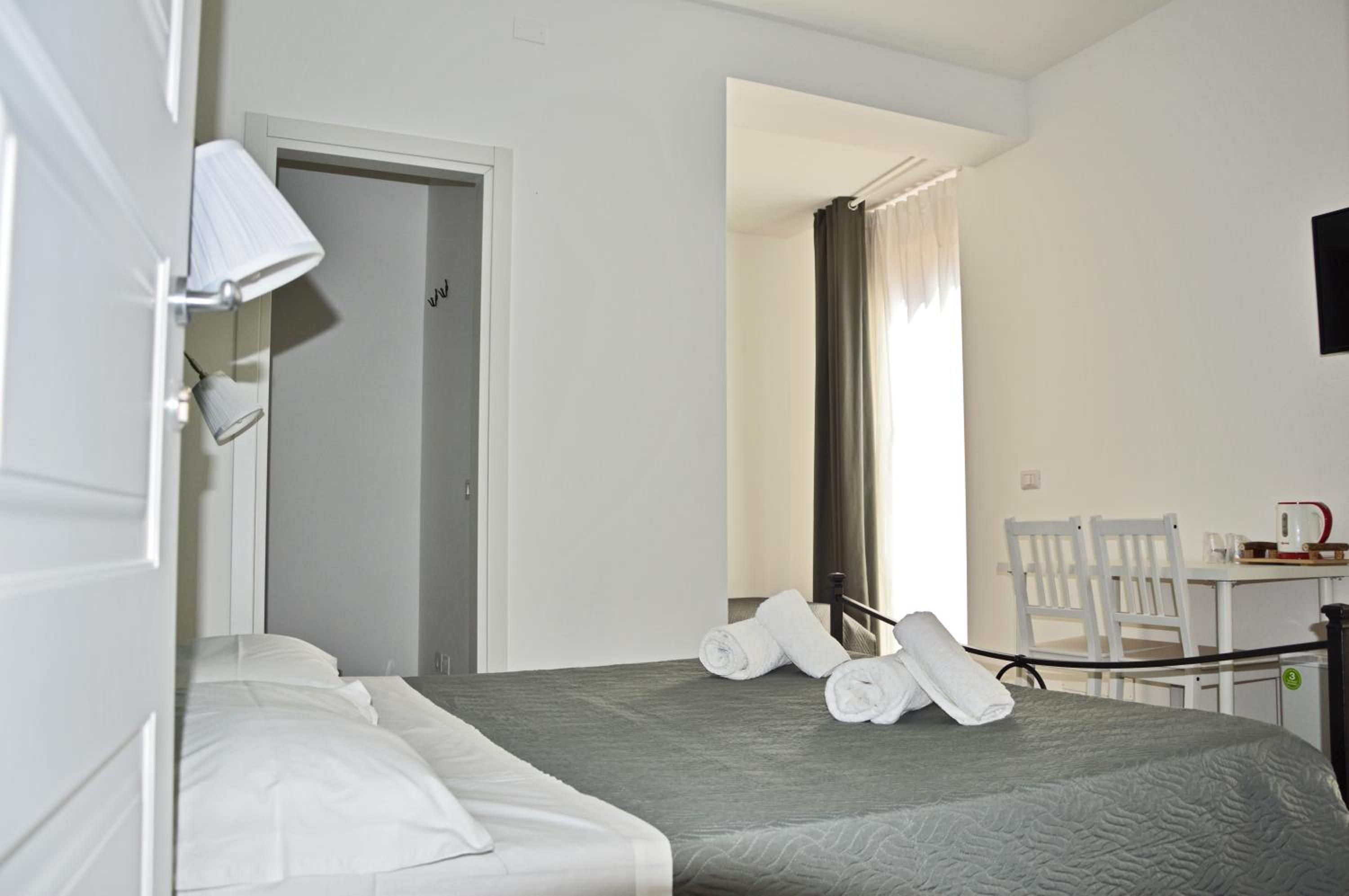 Triple Room with Balcony photo 2