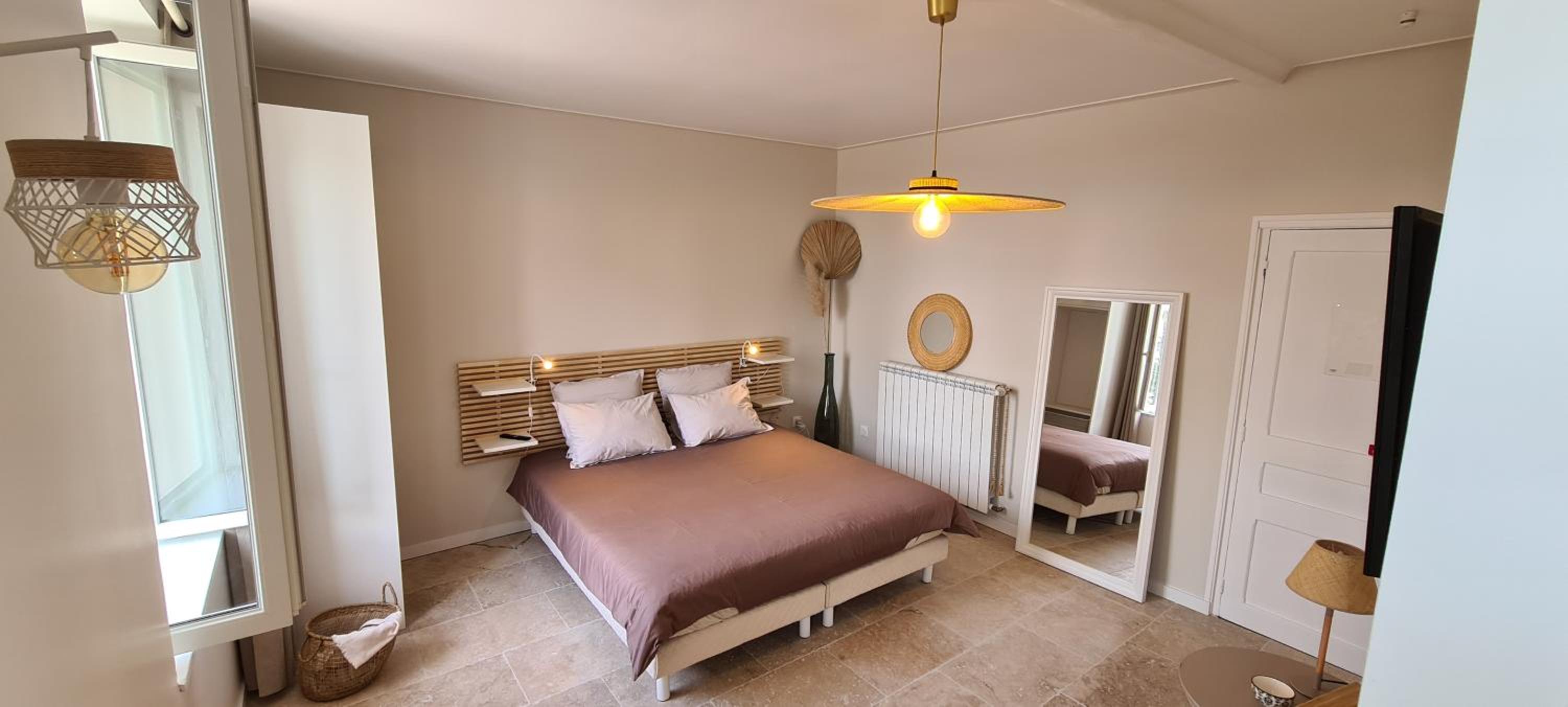 Large Double Room photo 3