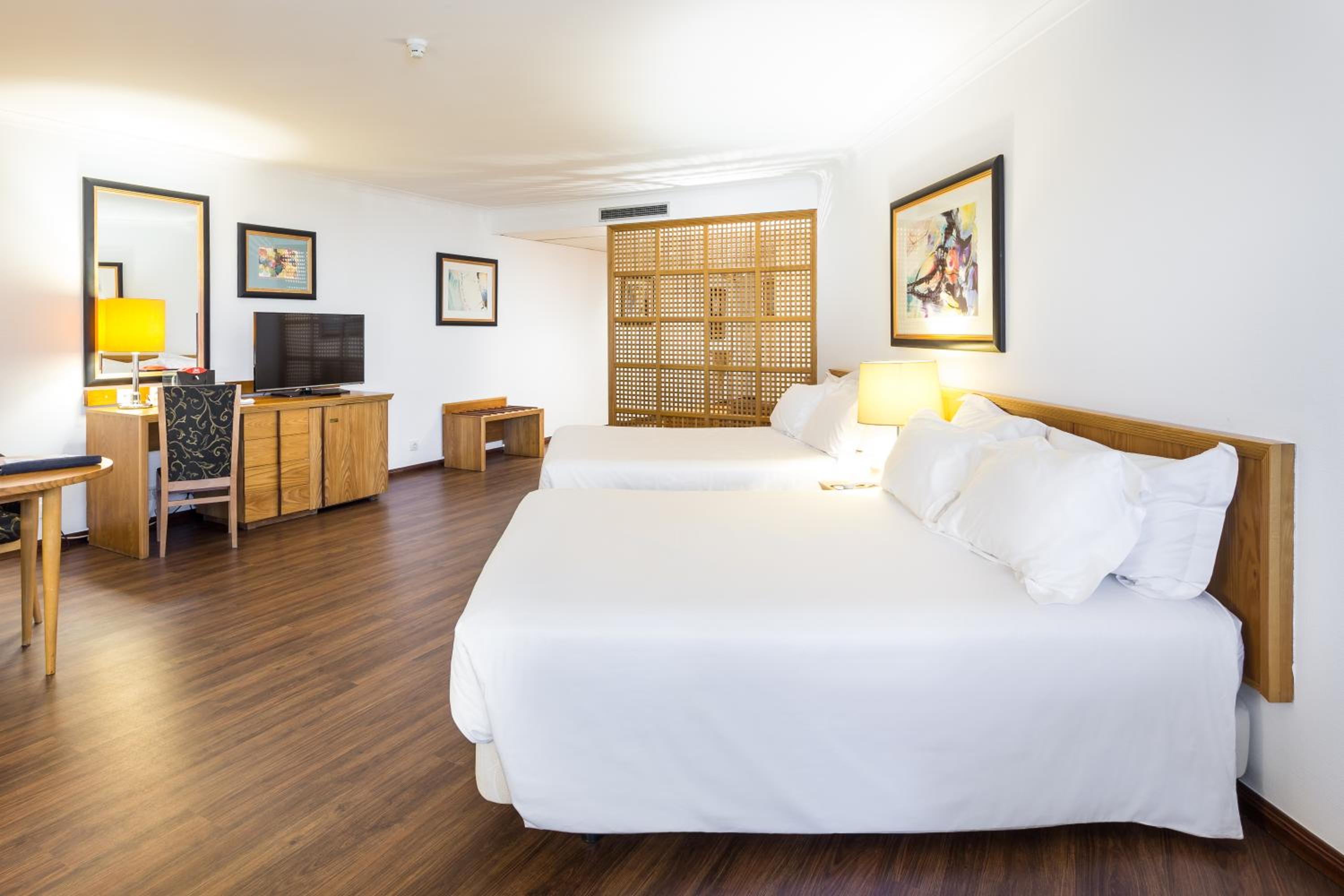 Junior Suite - Photo 1