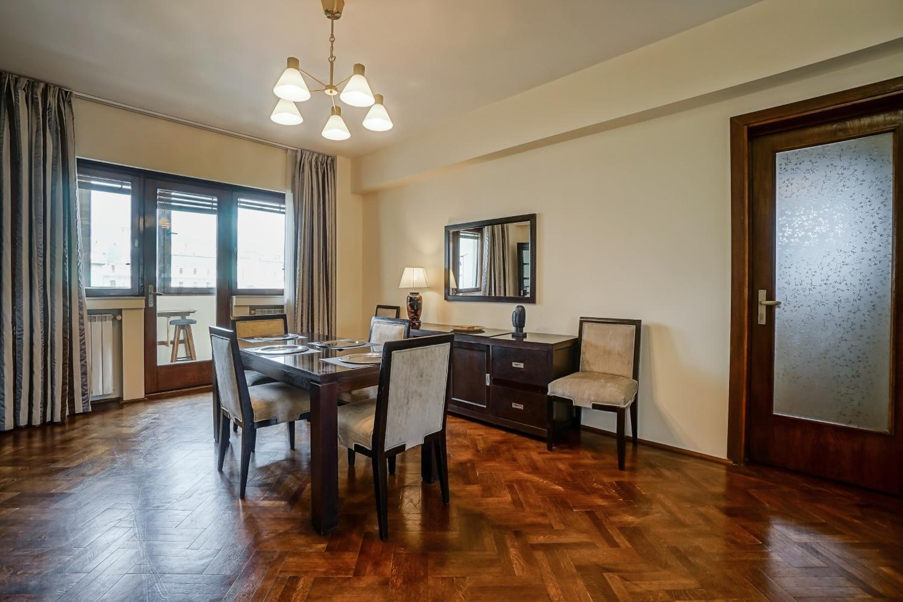 Three-Bedroom Apartment - Photo 12