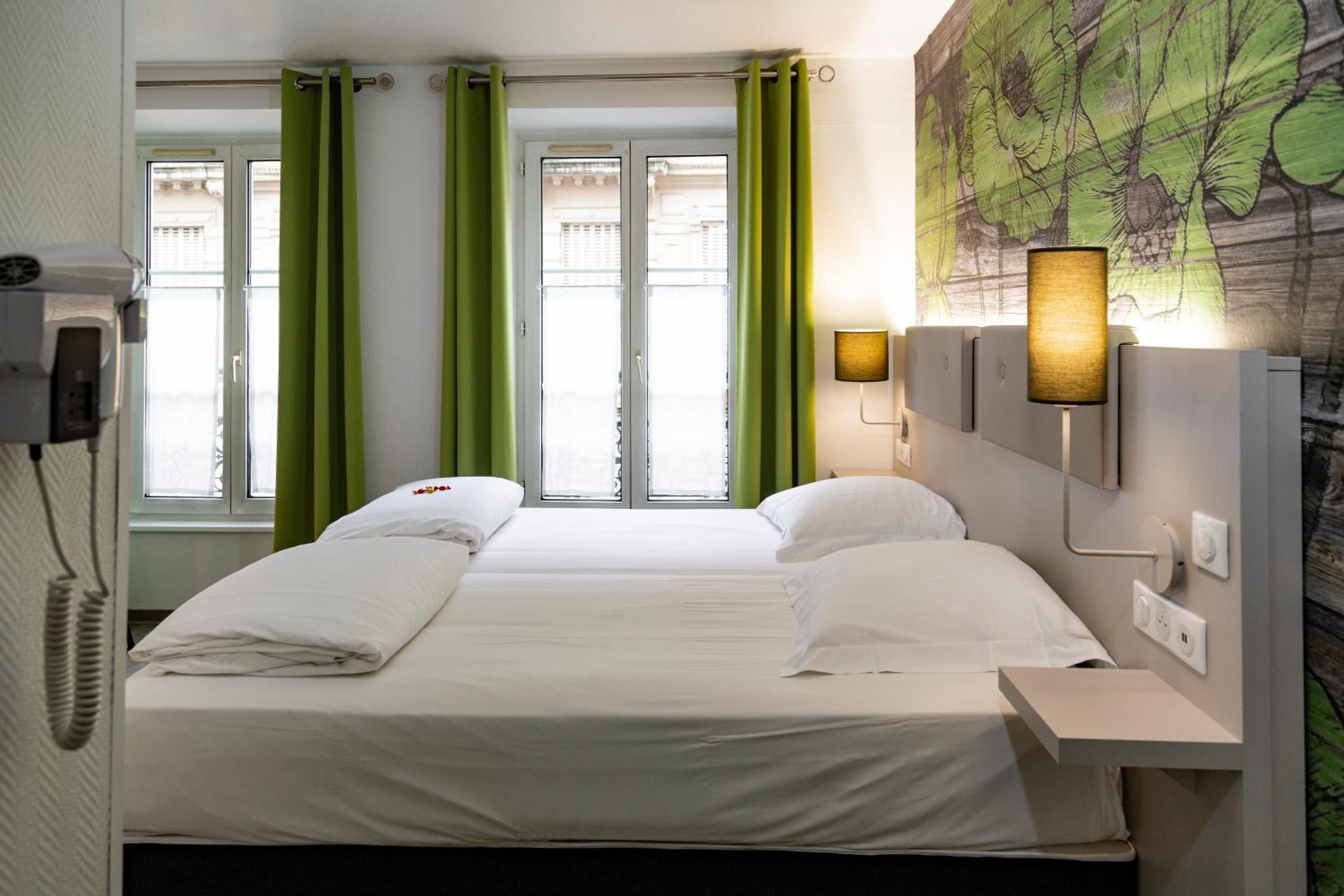 Superior Twin Room photo 1