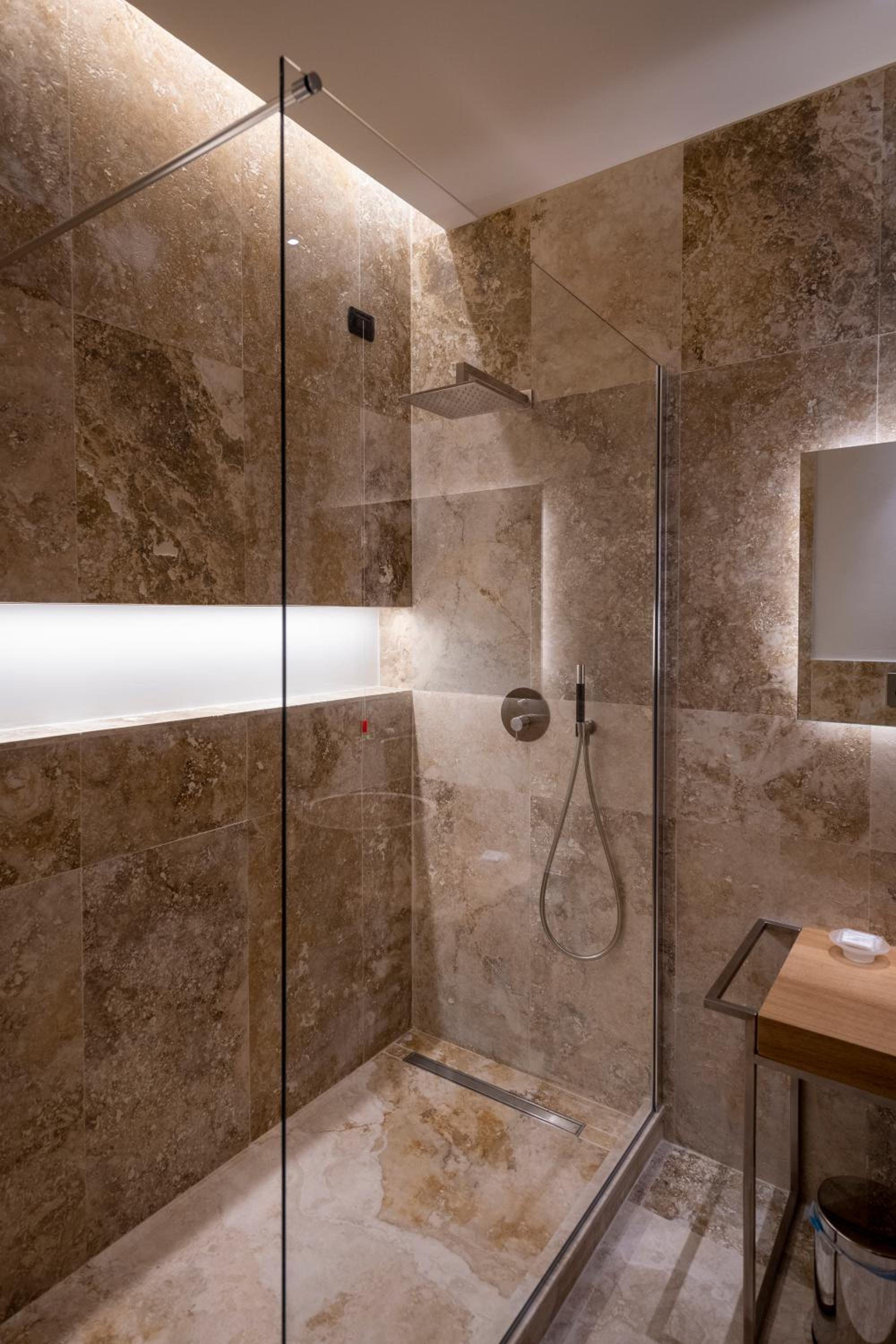 Triple Room - Photo 7
