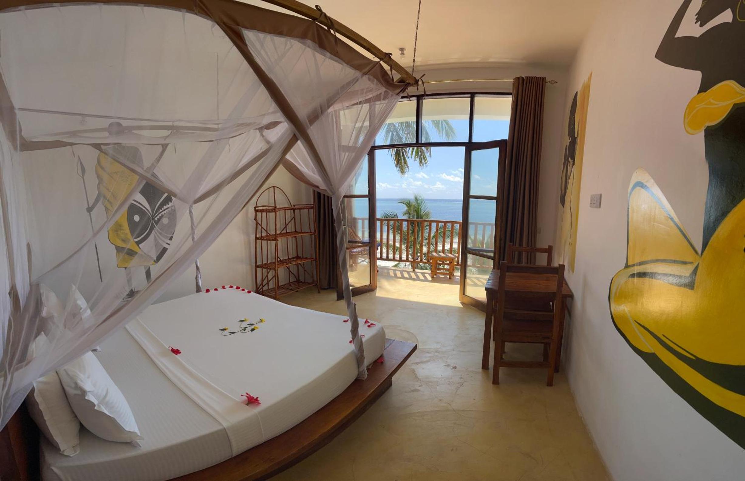King Room with Sea View - Photo 10