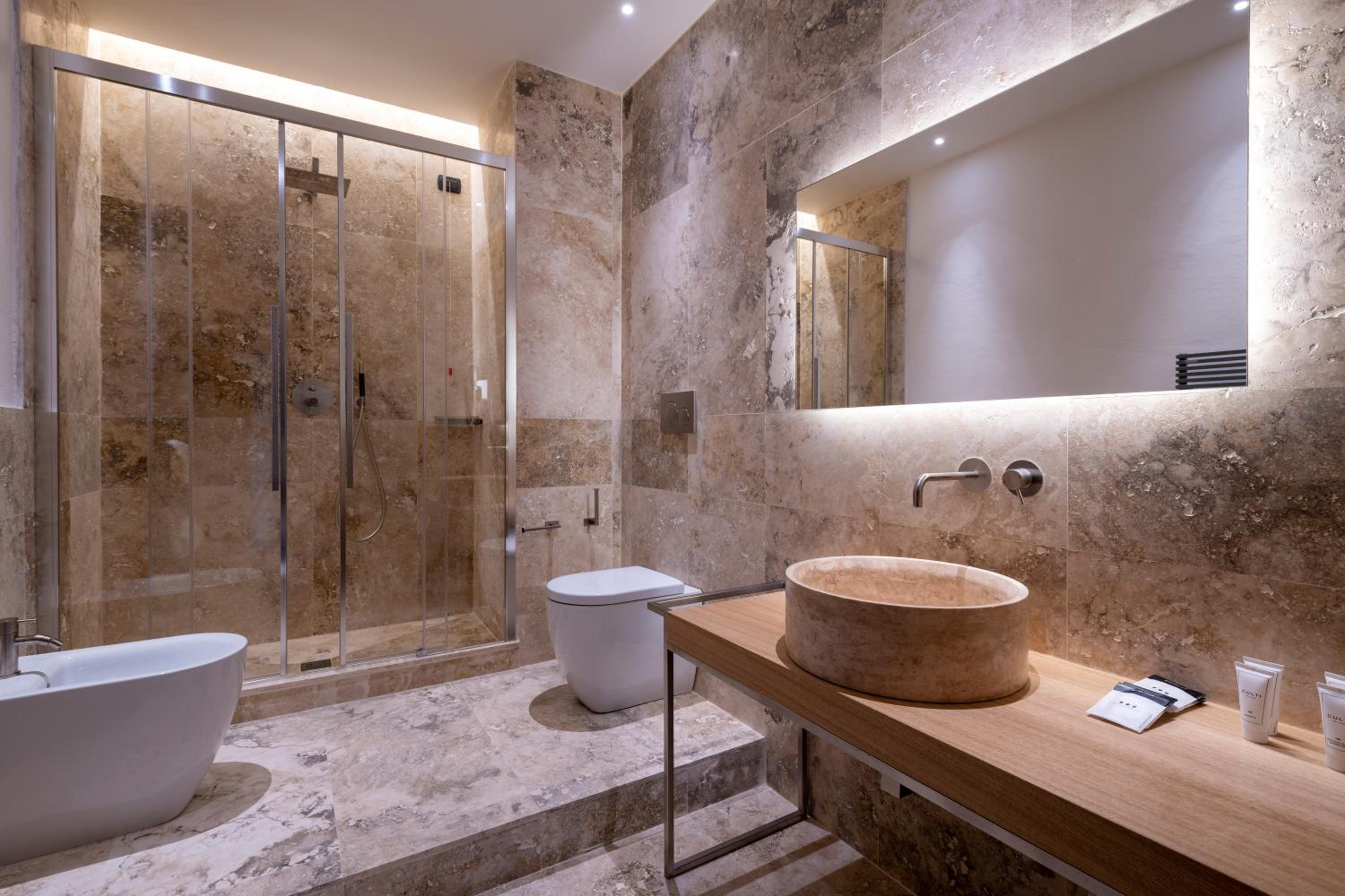 Triple Room - Photo 8