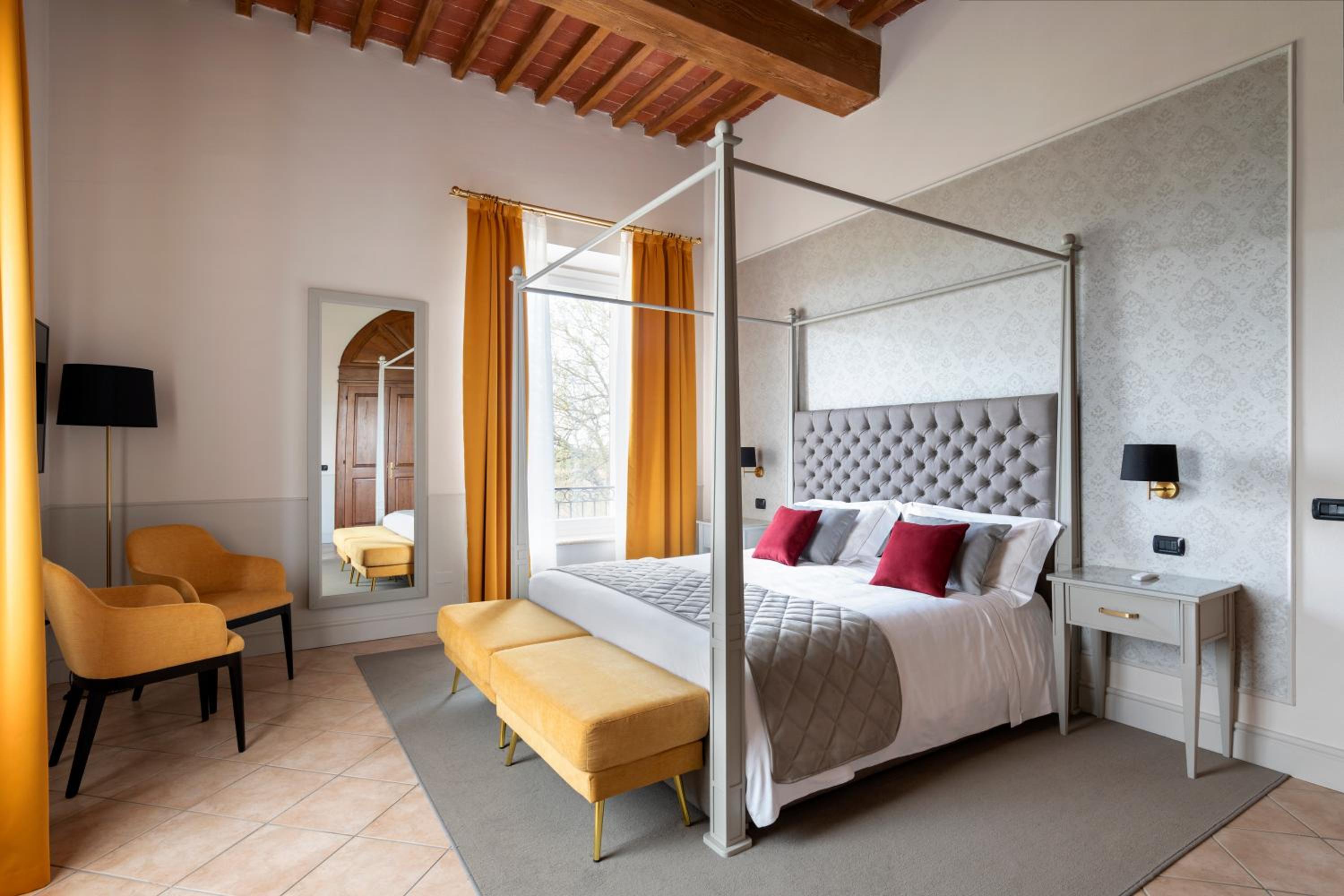 Junior Suite with Garden View - Photo 7