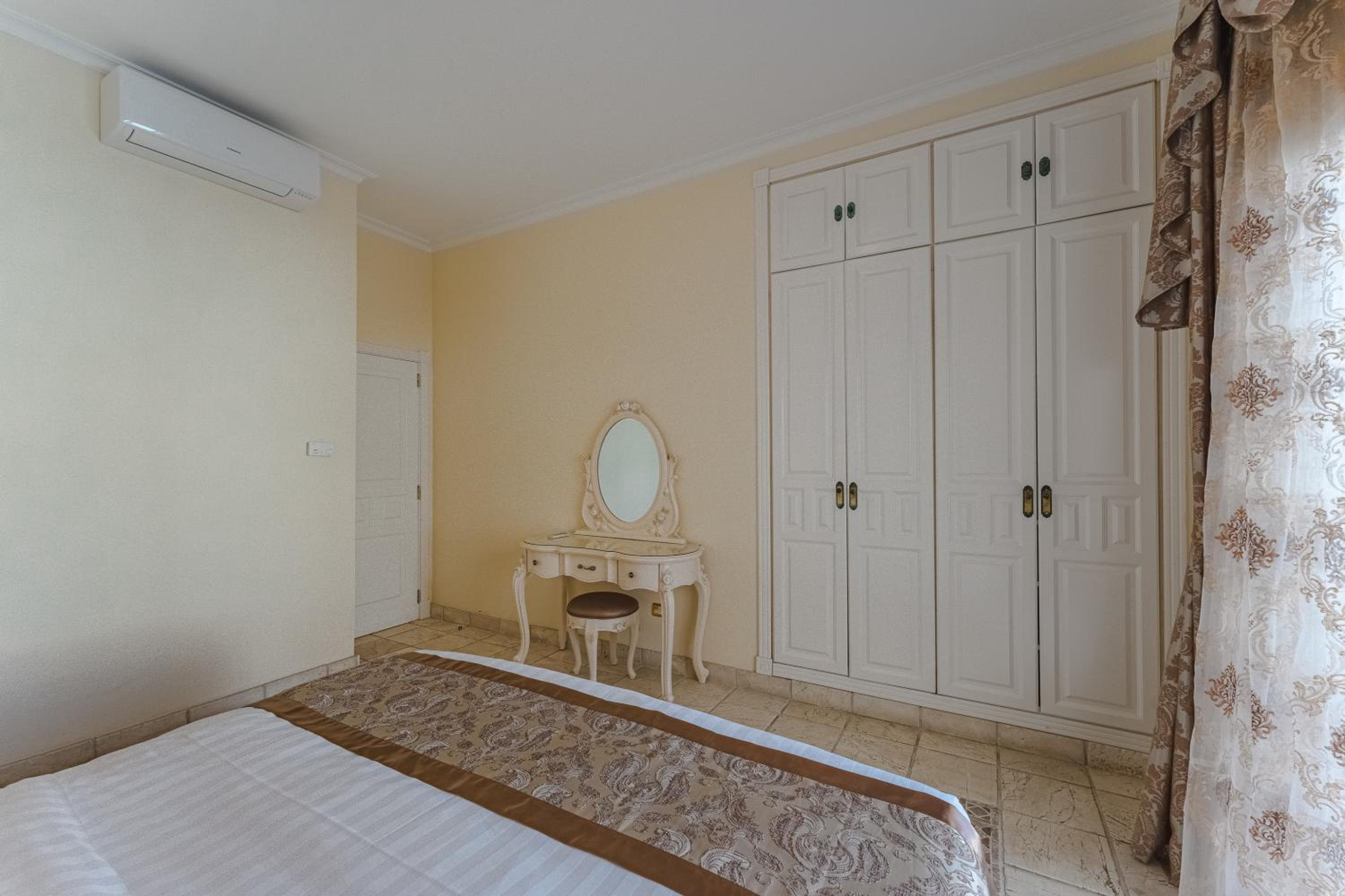 One-Bedroom Suite (2 Adults) photo 2