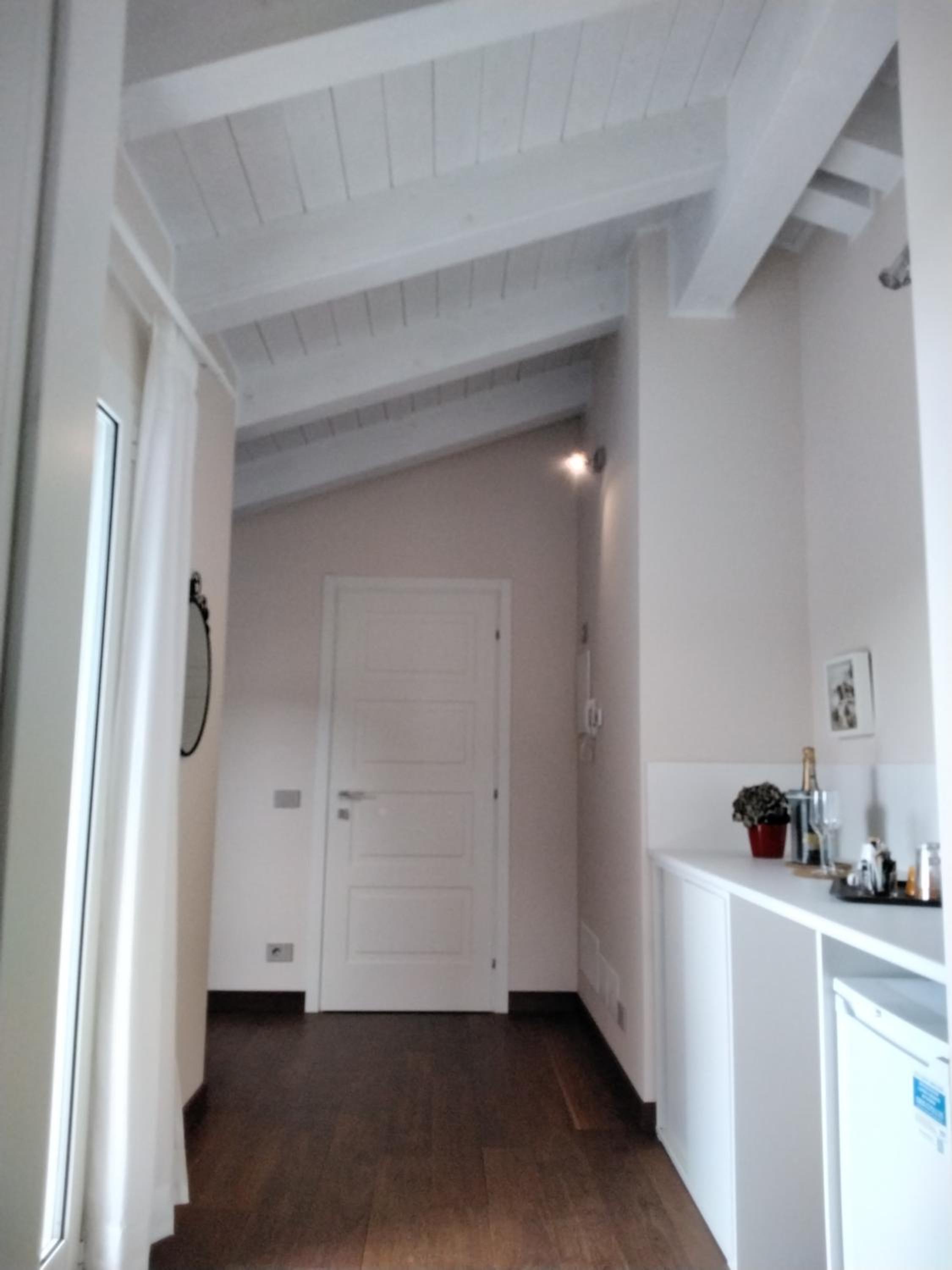 Deluxe Double Room with Balcony photo 1