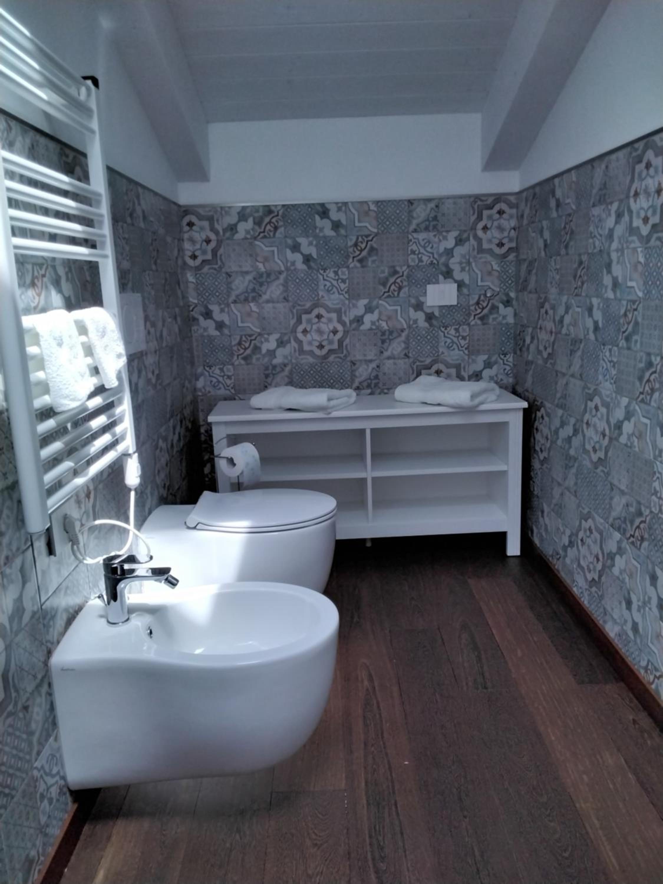 Double Room with Private Bathroom photo 2