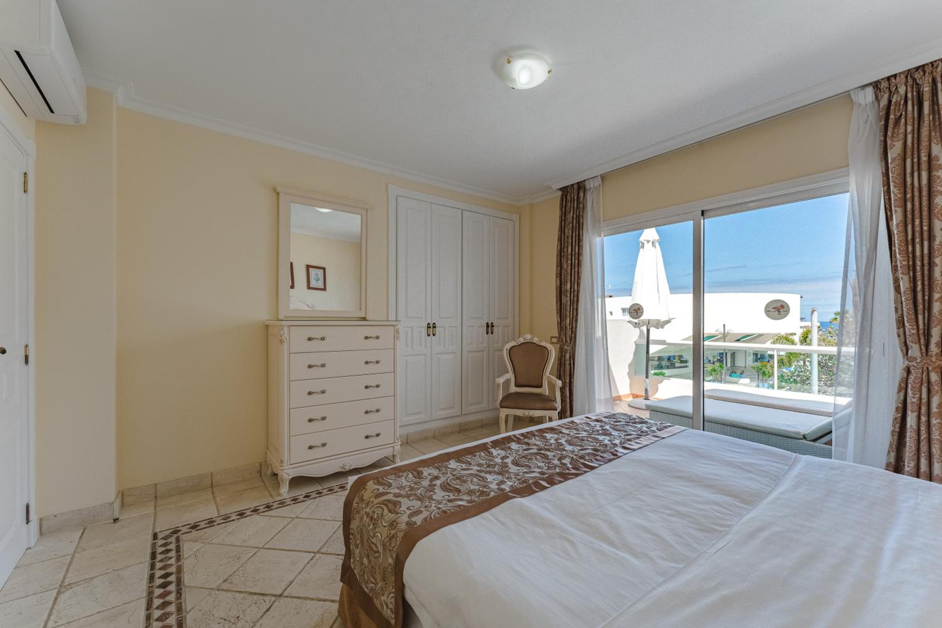 Suite Familiar Deluxe de dos habitaciones Suite Familiar Deluxe de dos habitaciones
