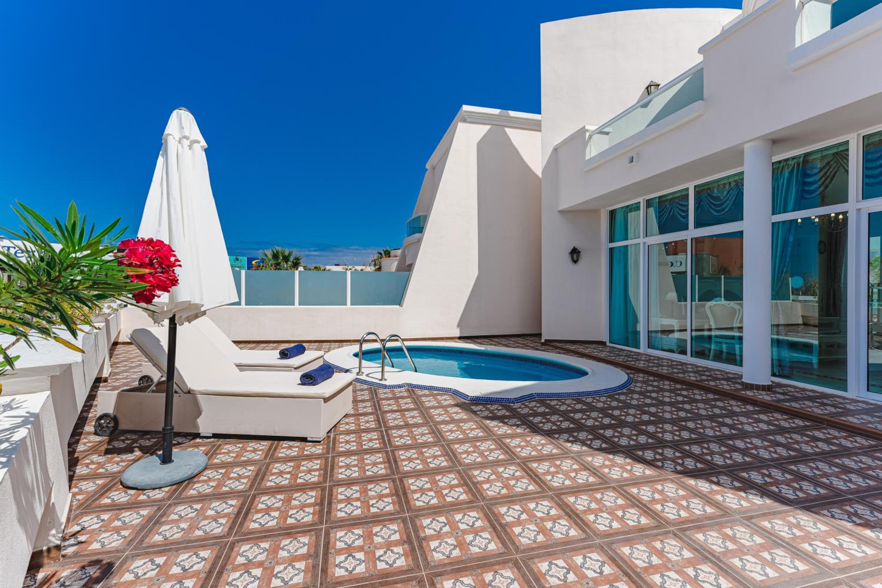 Suite Deluxe con Piscina Privada (2 Adultos) Suite Deluxe con Piscina Privada (2 Adultos)