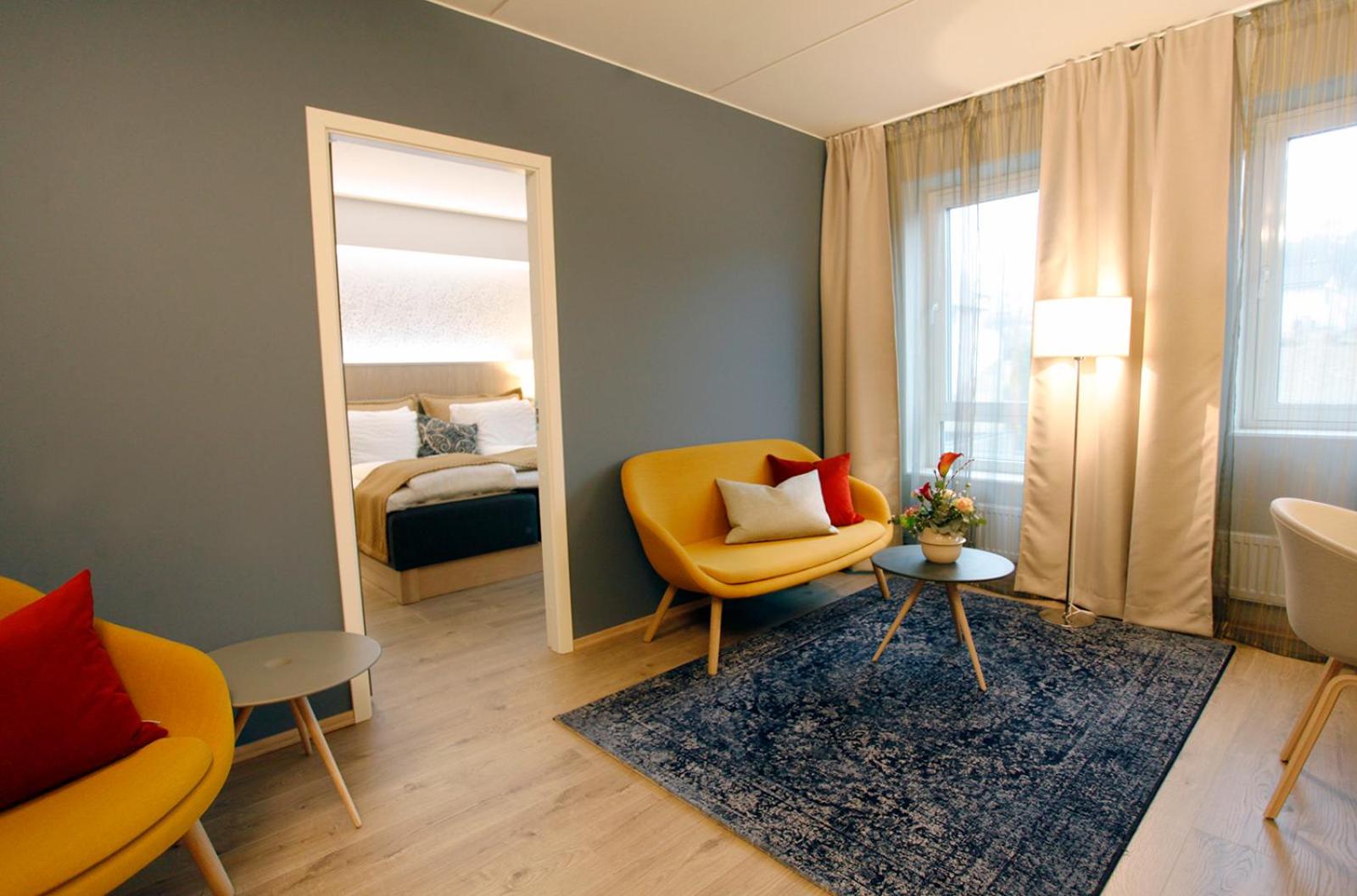 Suite - Photo 8