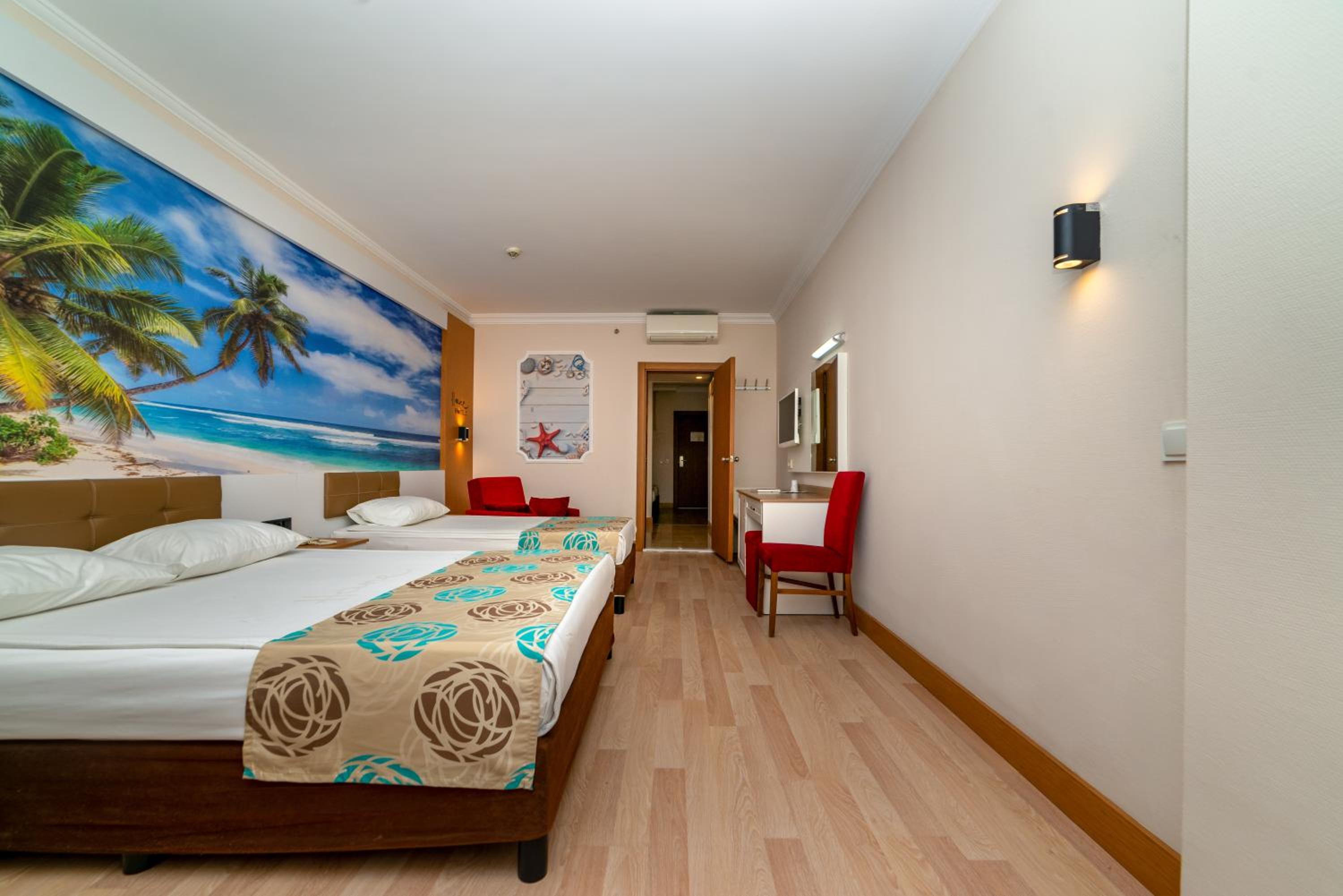 Economy Triple Room