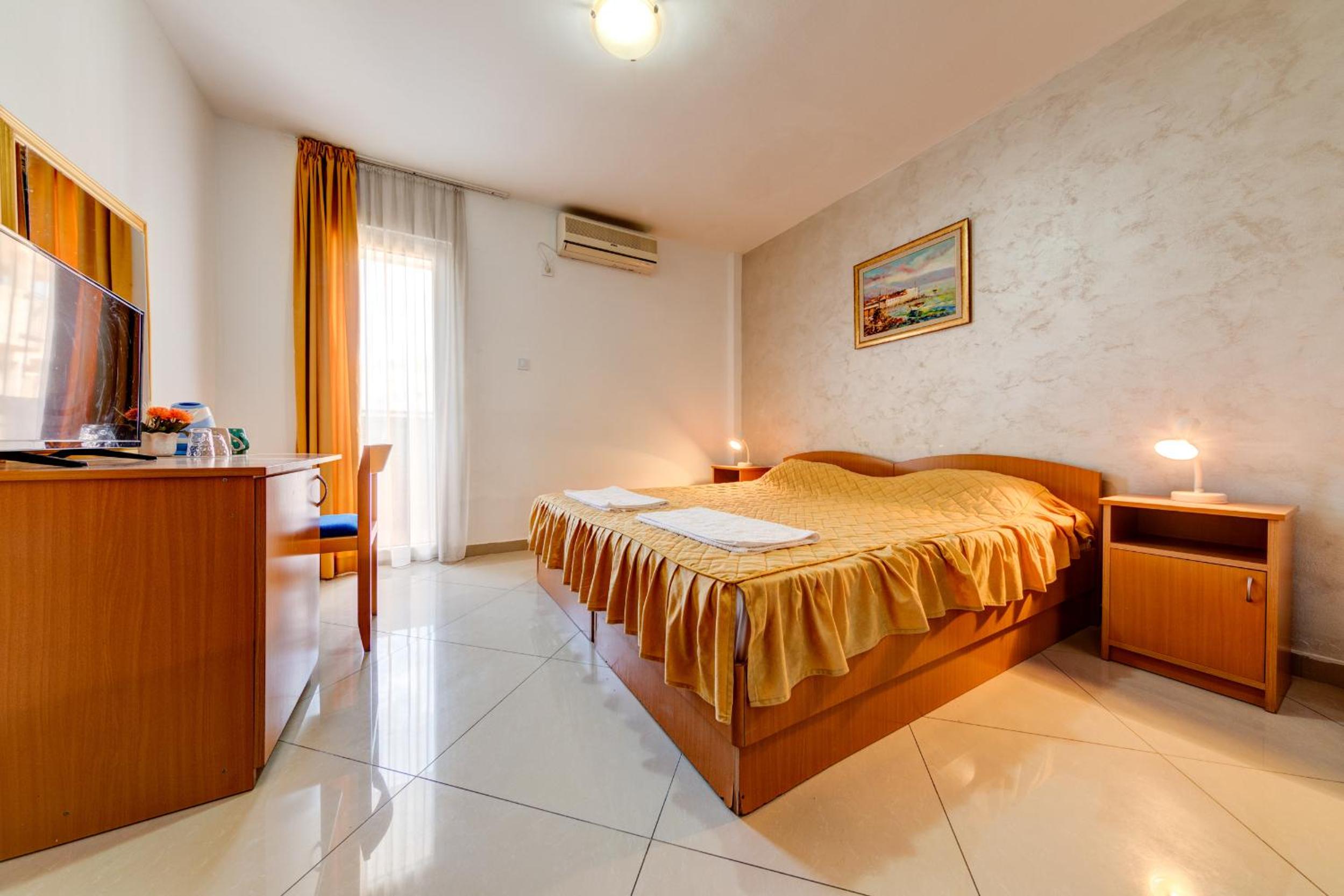 Double Room with Balcony