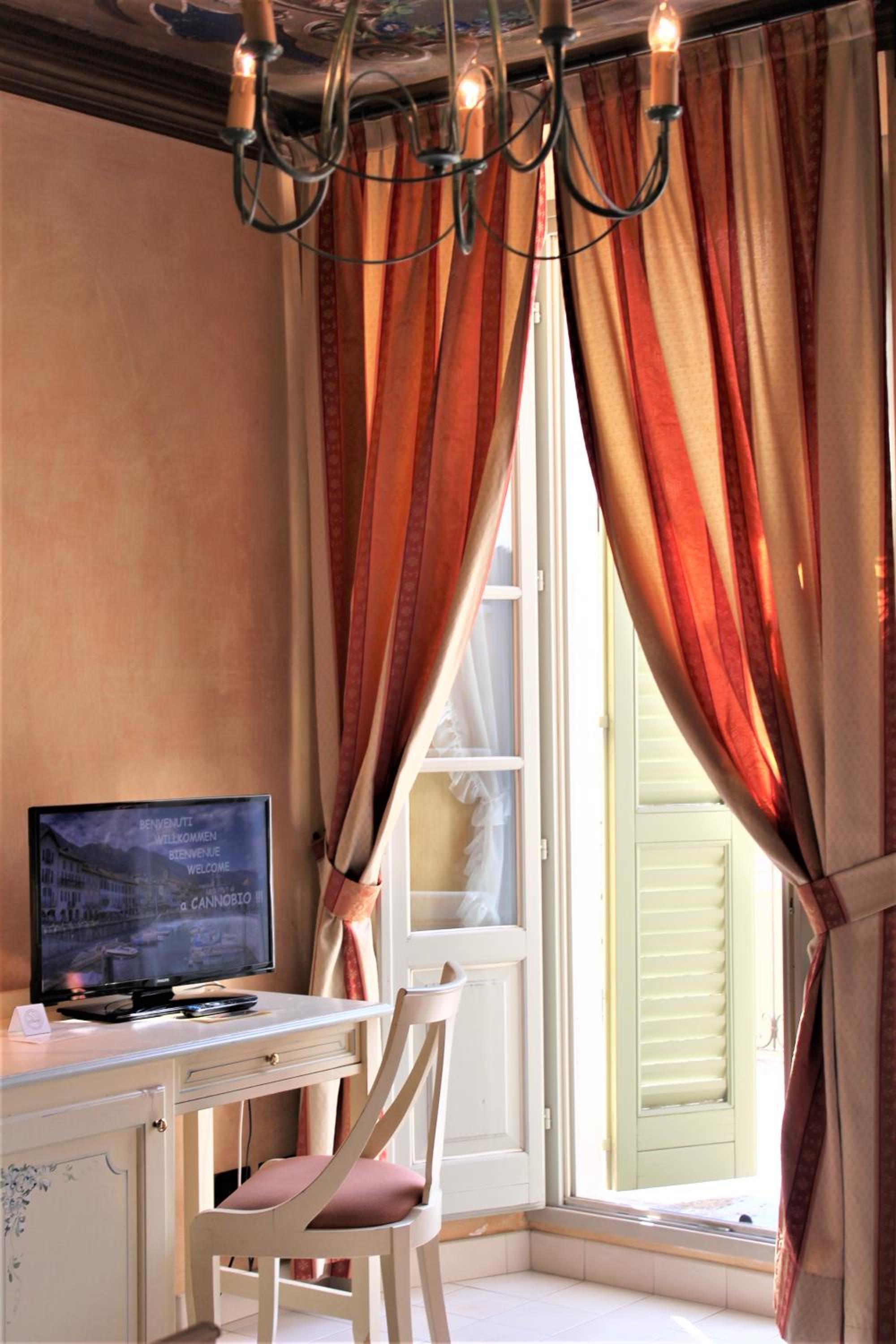 Executive Double or Twin Room - Photo 4