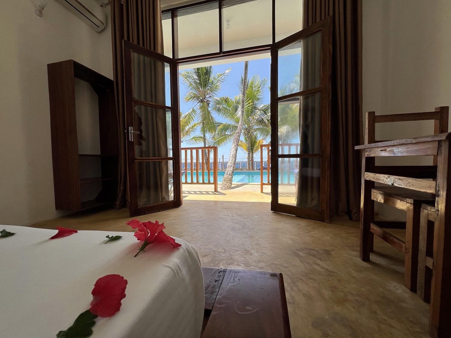 King Room with Sea View - Photo 5