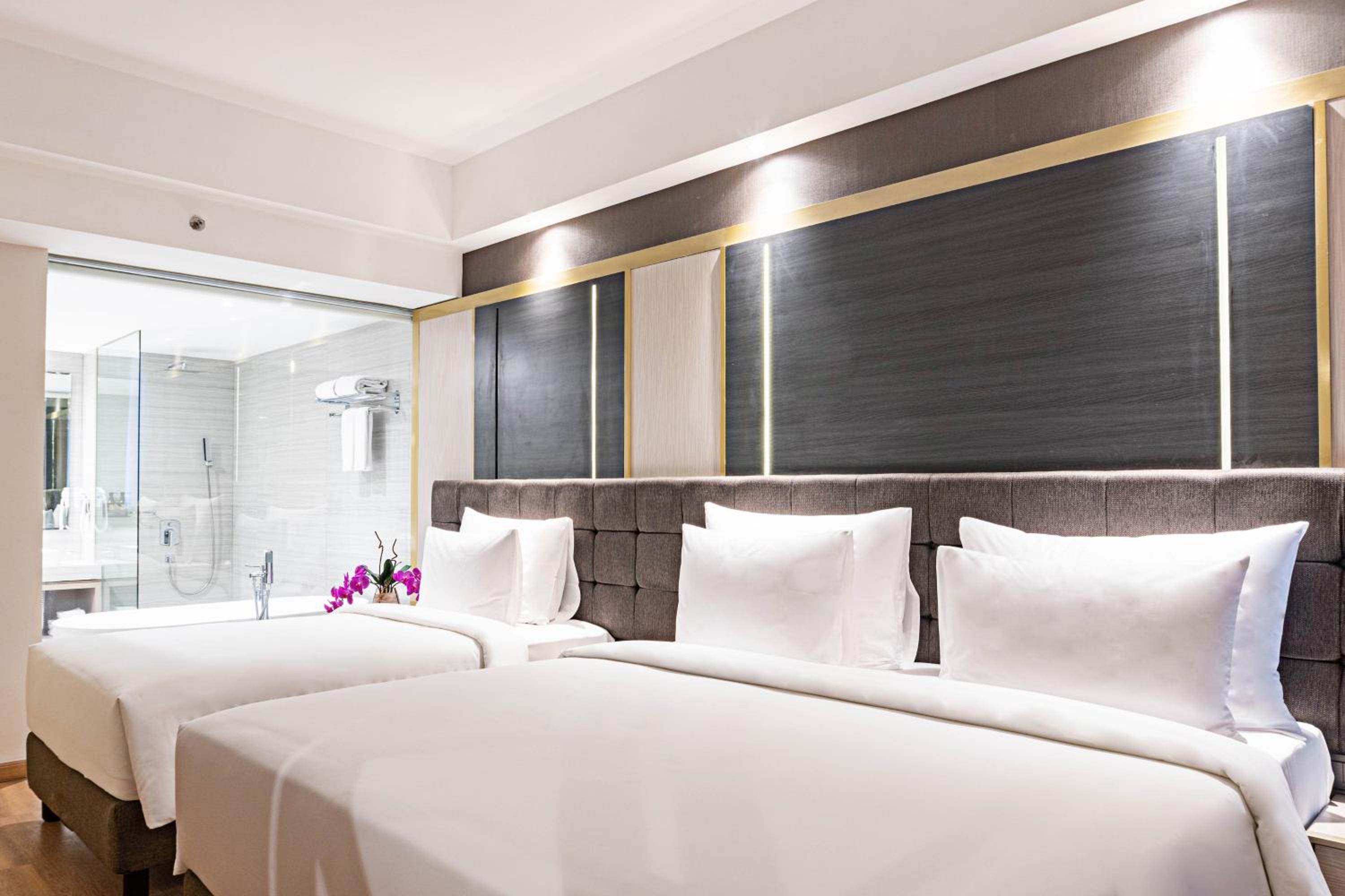 Family Suite - Photo 1