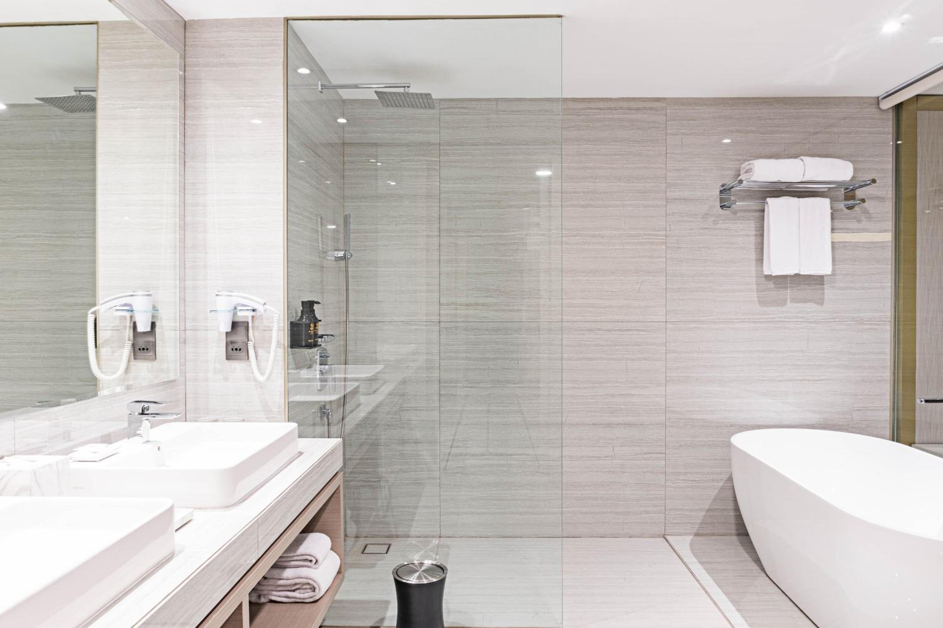 Family Suite - Photo 2