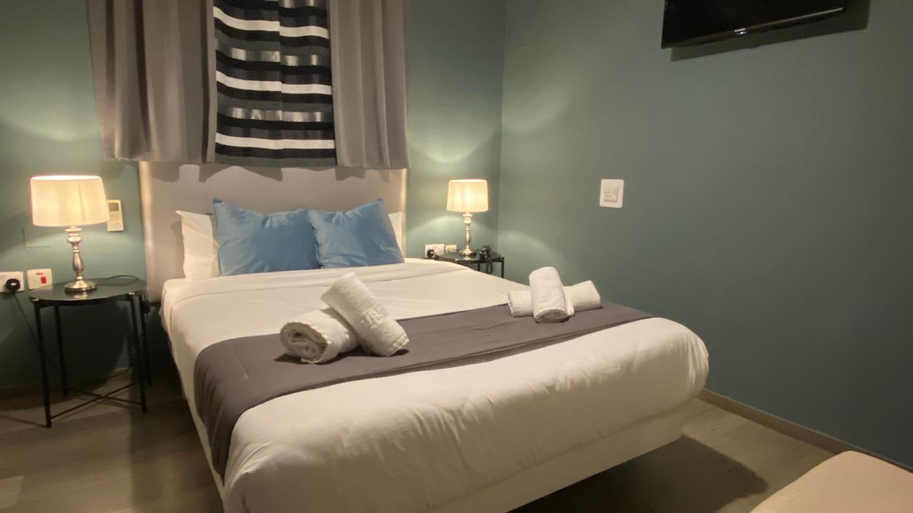 Small Economy Double Room - Photo 2