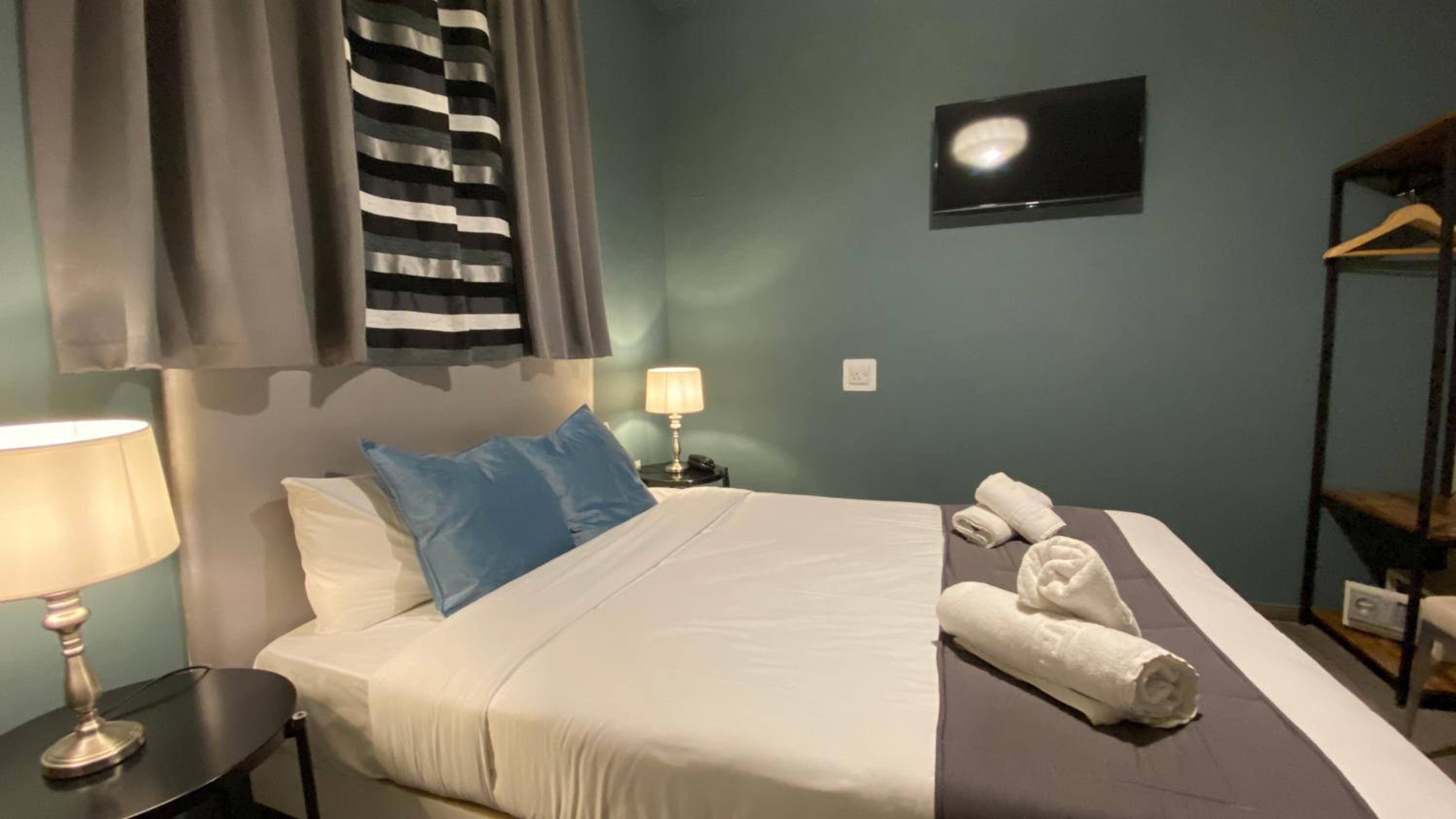 Small Economy Double Room - Photo 8