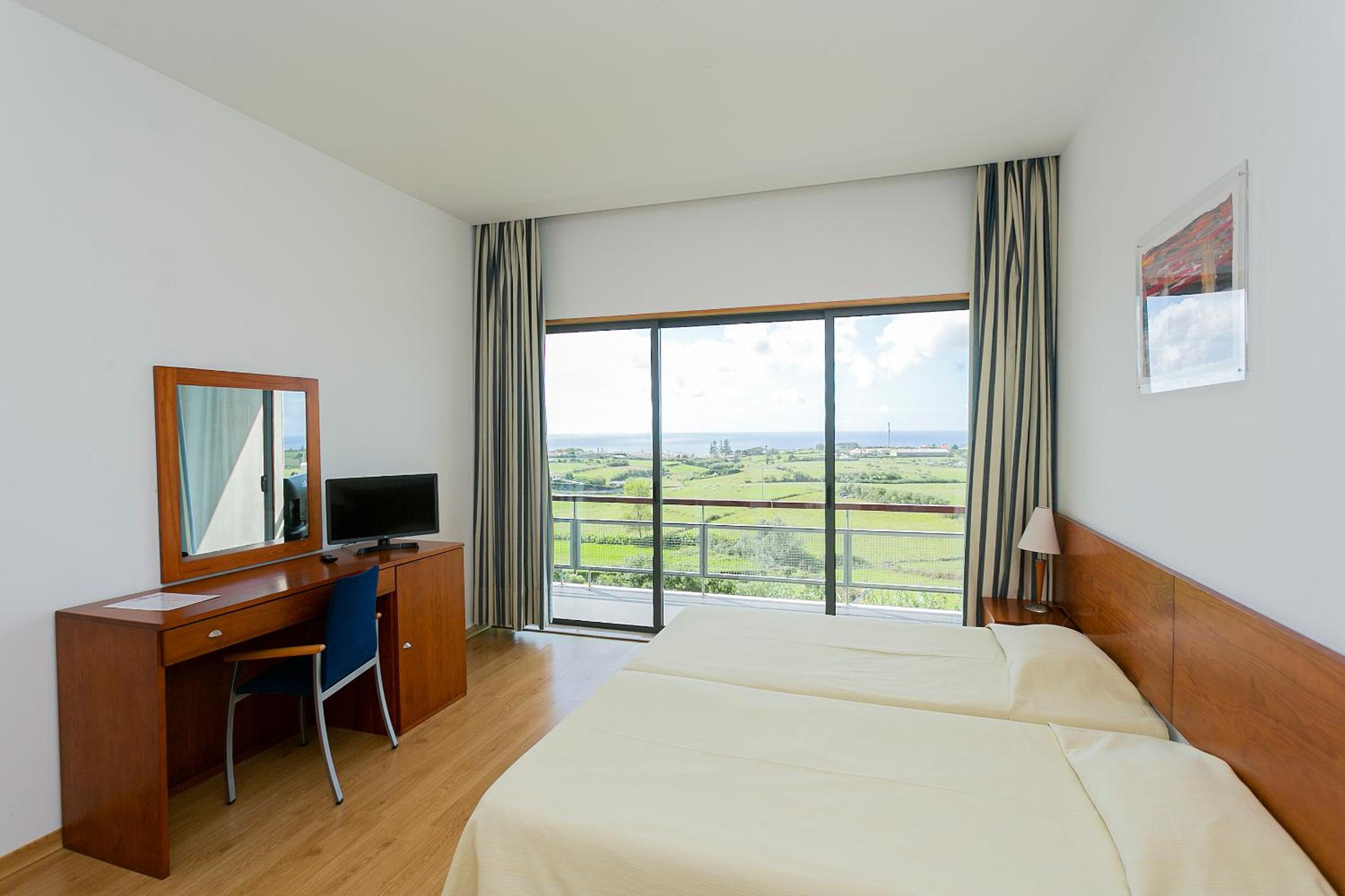Apartment - Photo 2