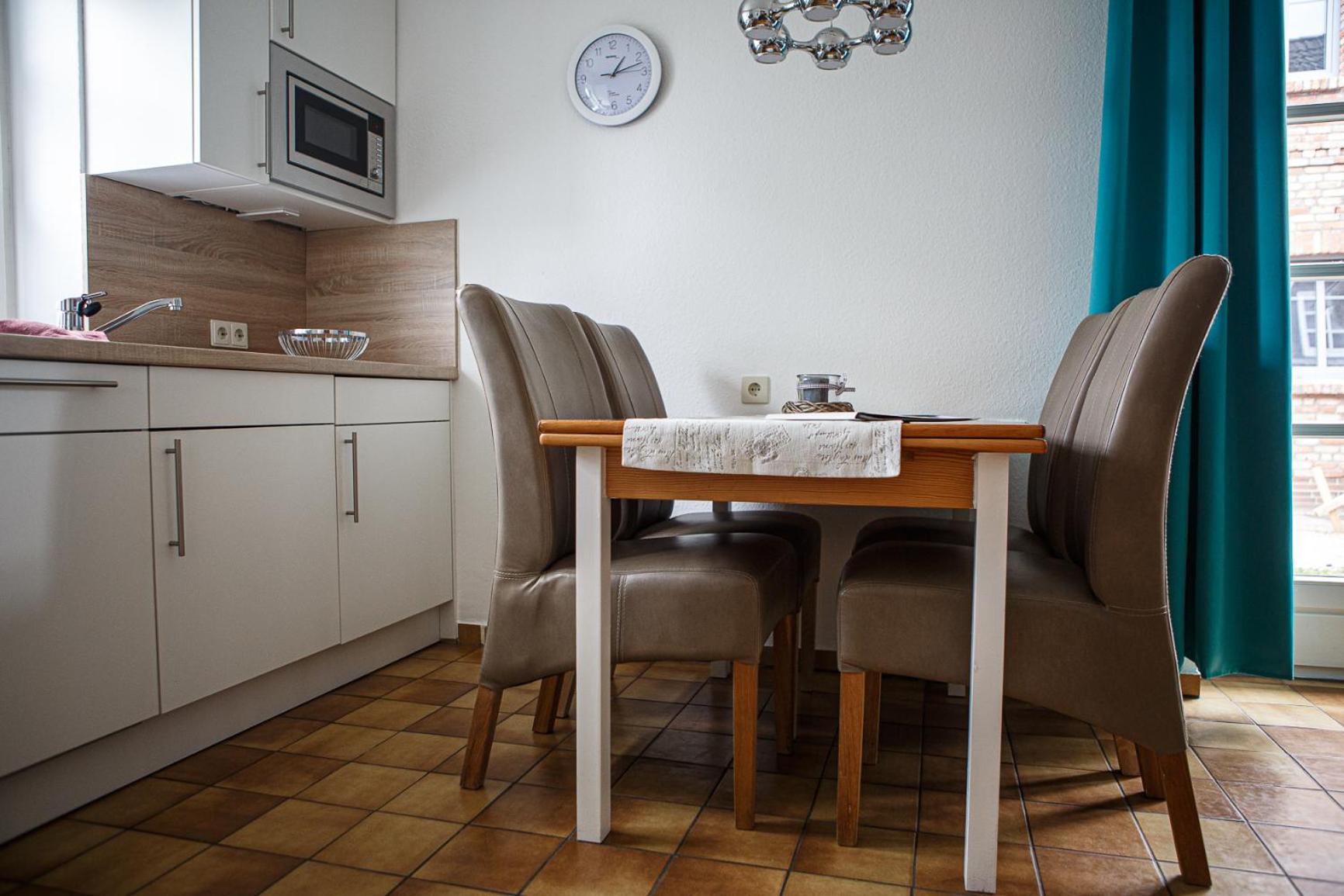 Apartment with Terrace photo 3
