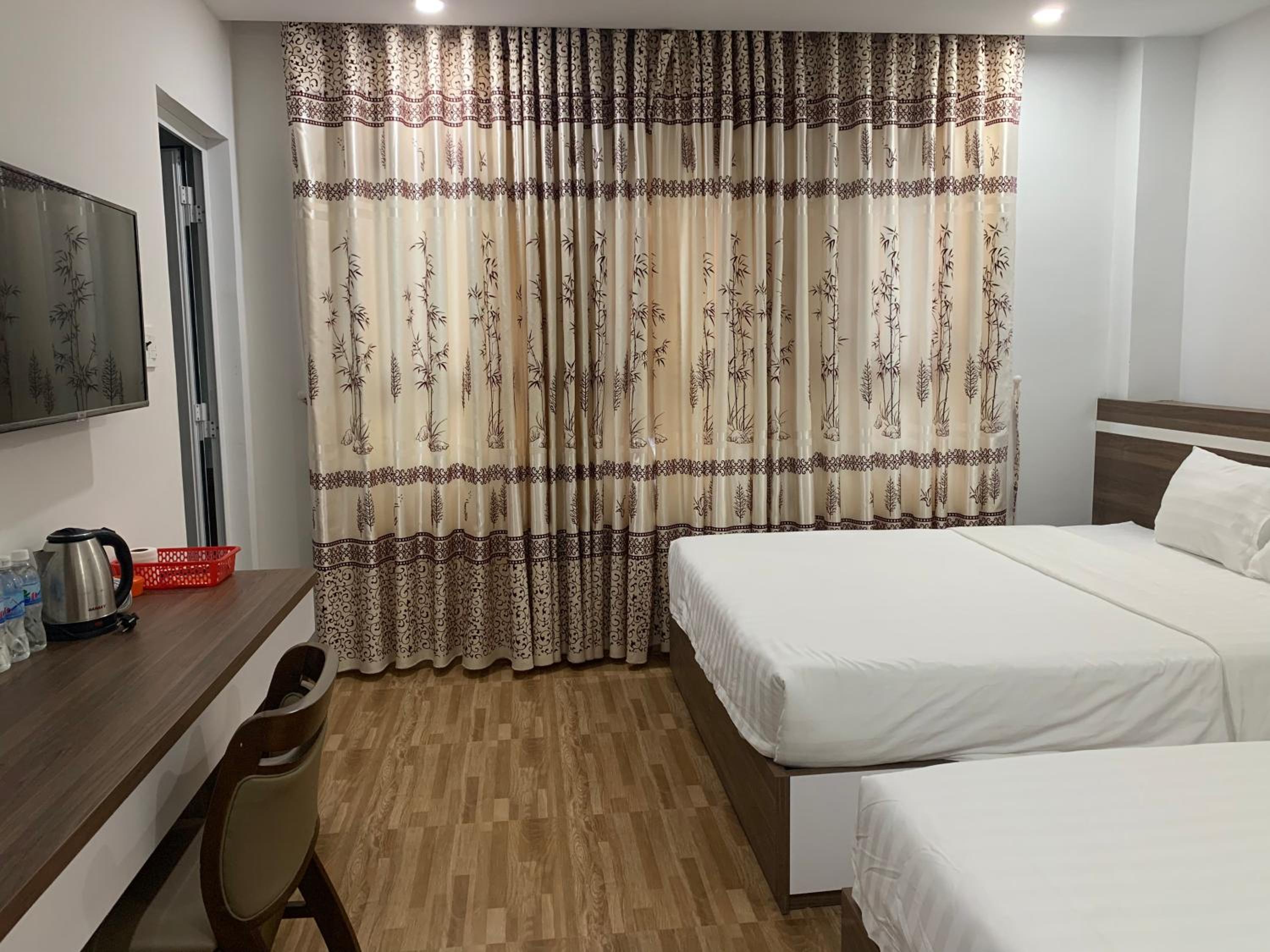 Quadruple Room with Terrace photo 3