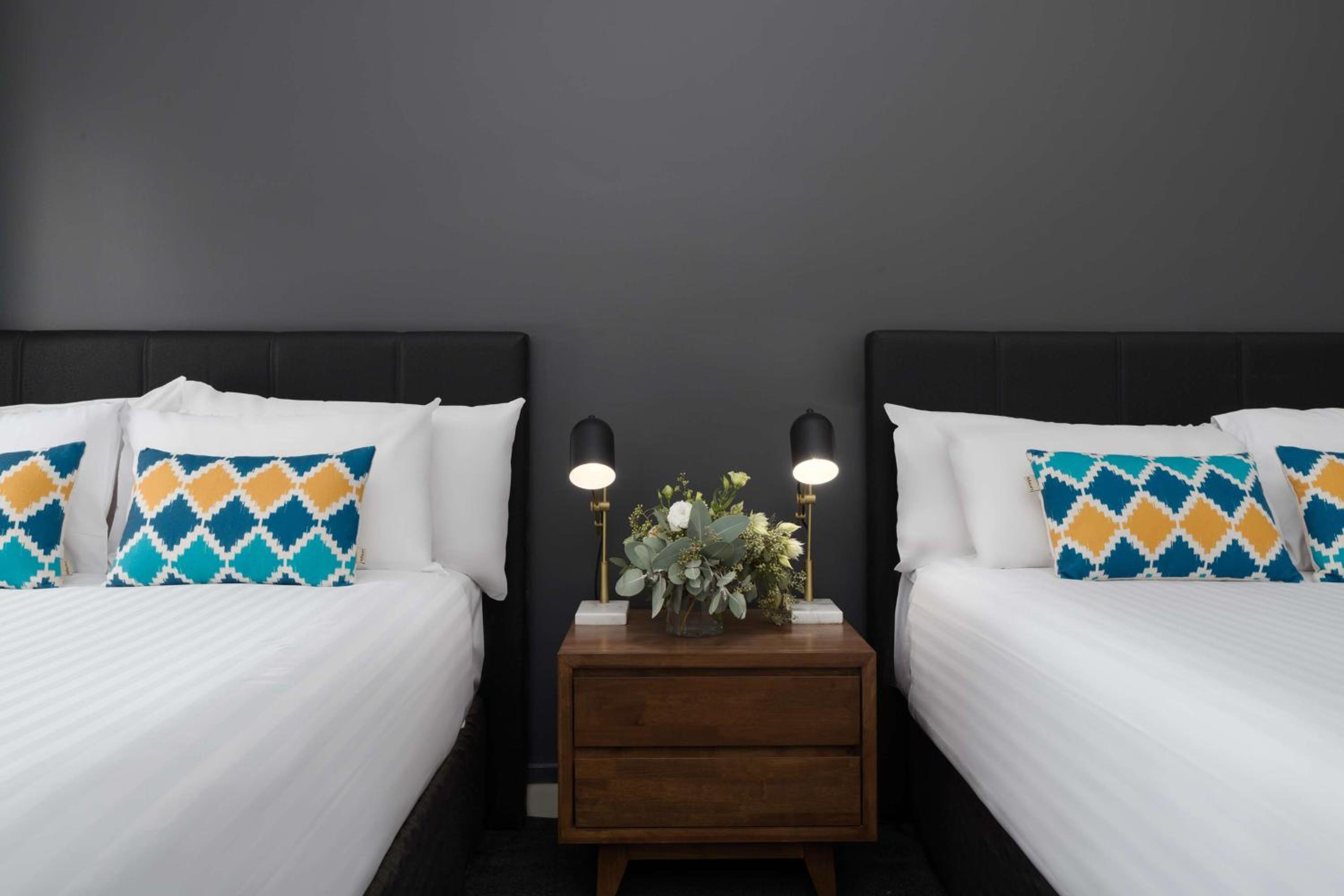 Superior Quadruple Room - Photo 3