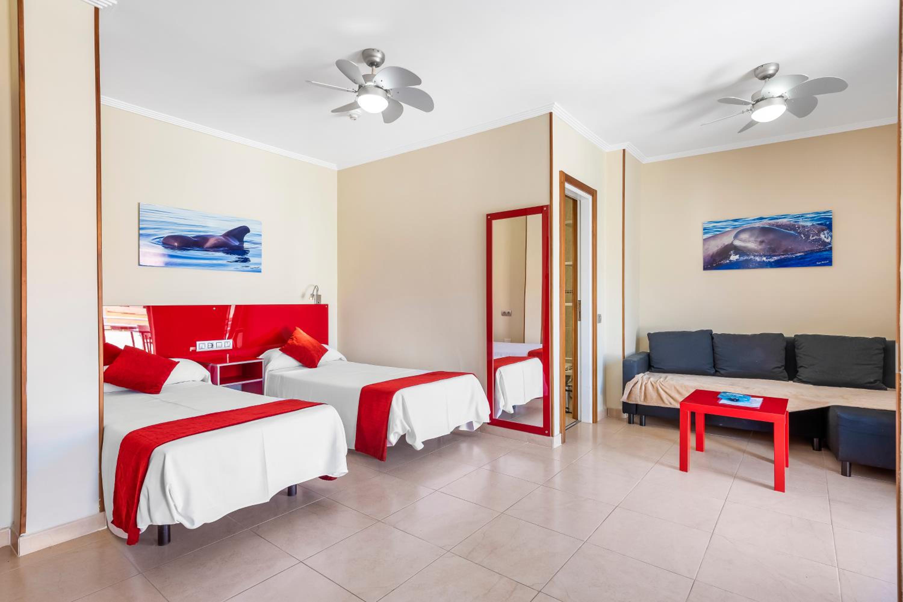 Junior Suite with Balcony photo 2