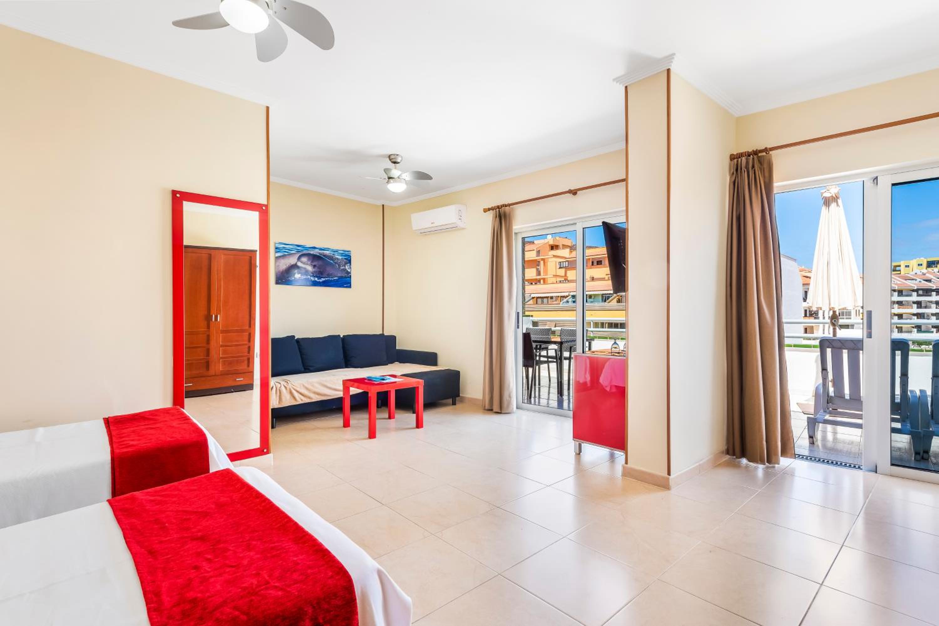 Junior Suite with Balcony photo 3