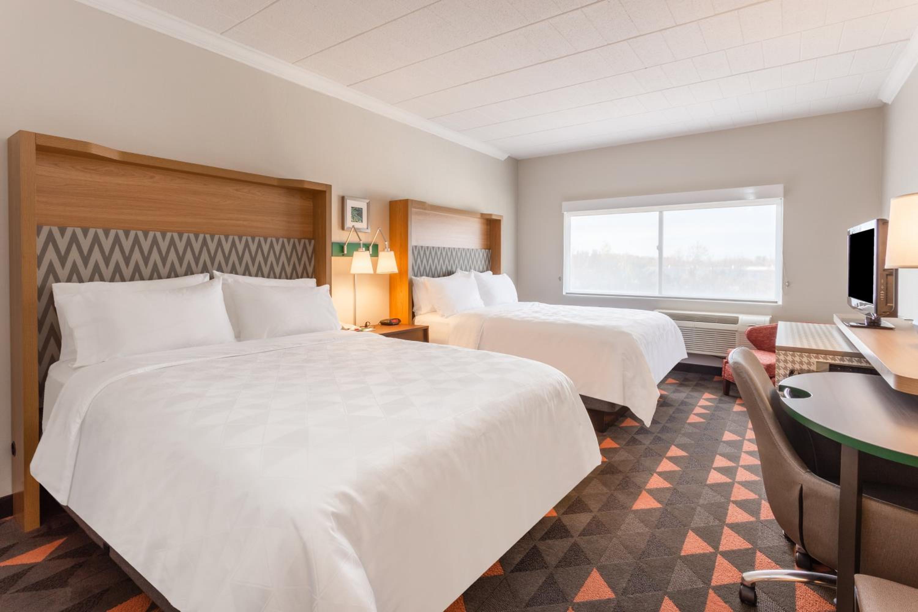 Premium Queen Room with Two Queen Beds - Photo 1