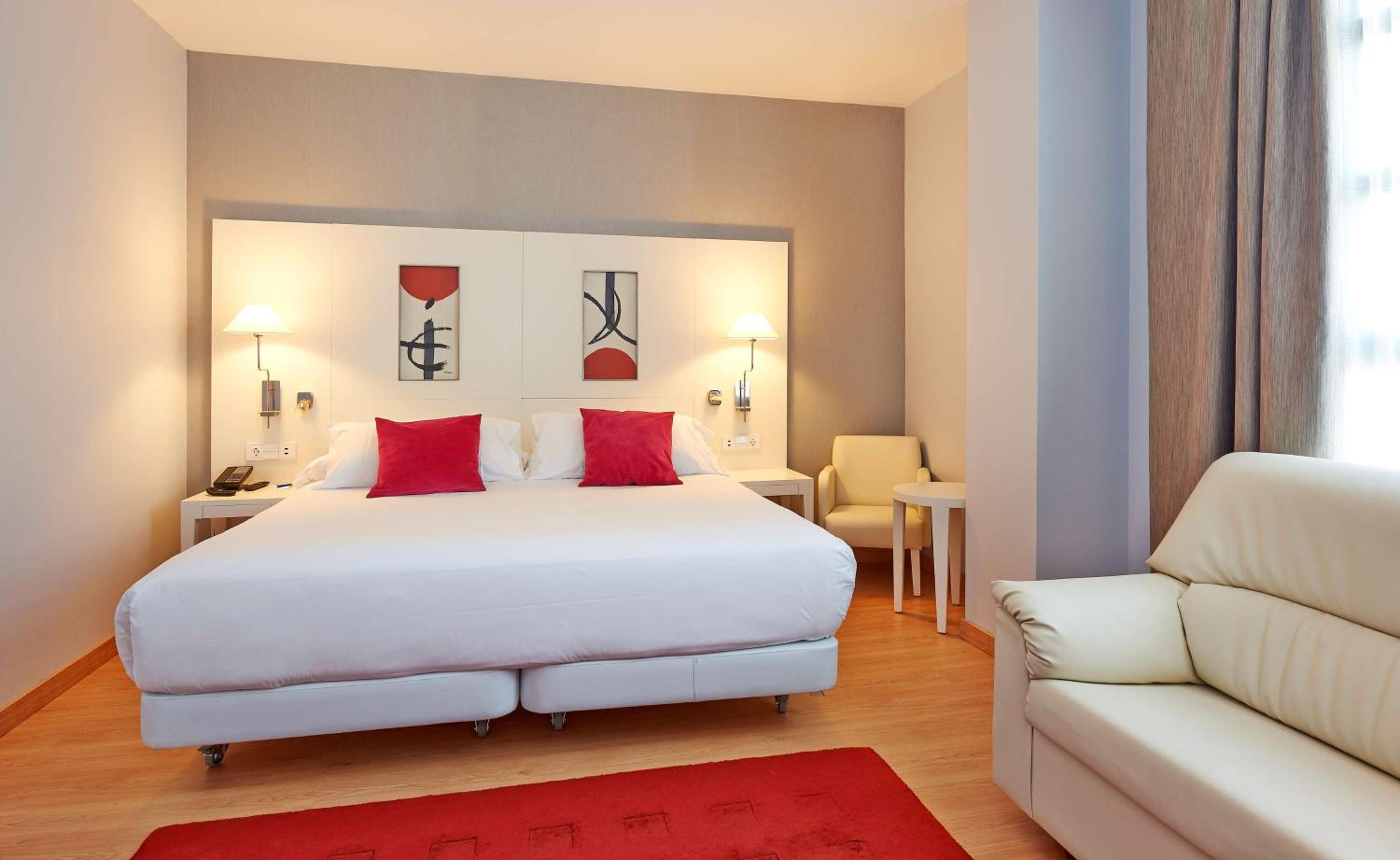 Superior Double or Twin Room - Photo 1