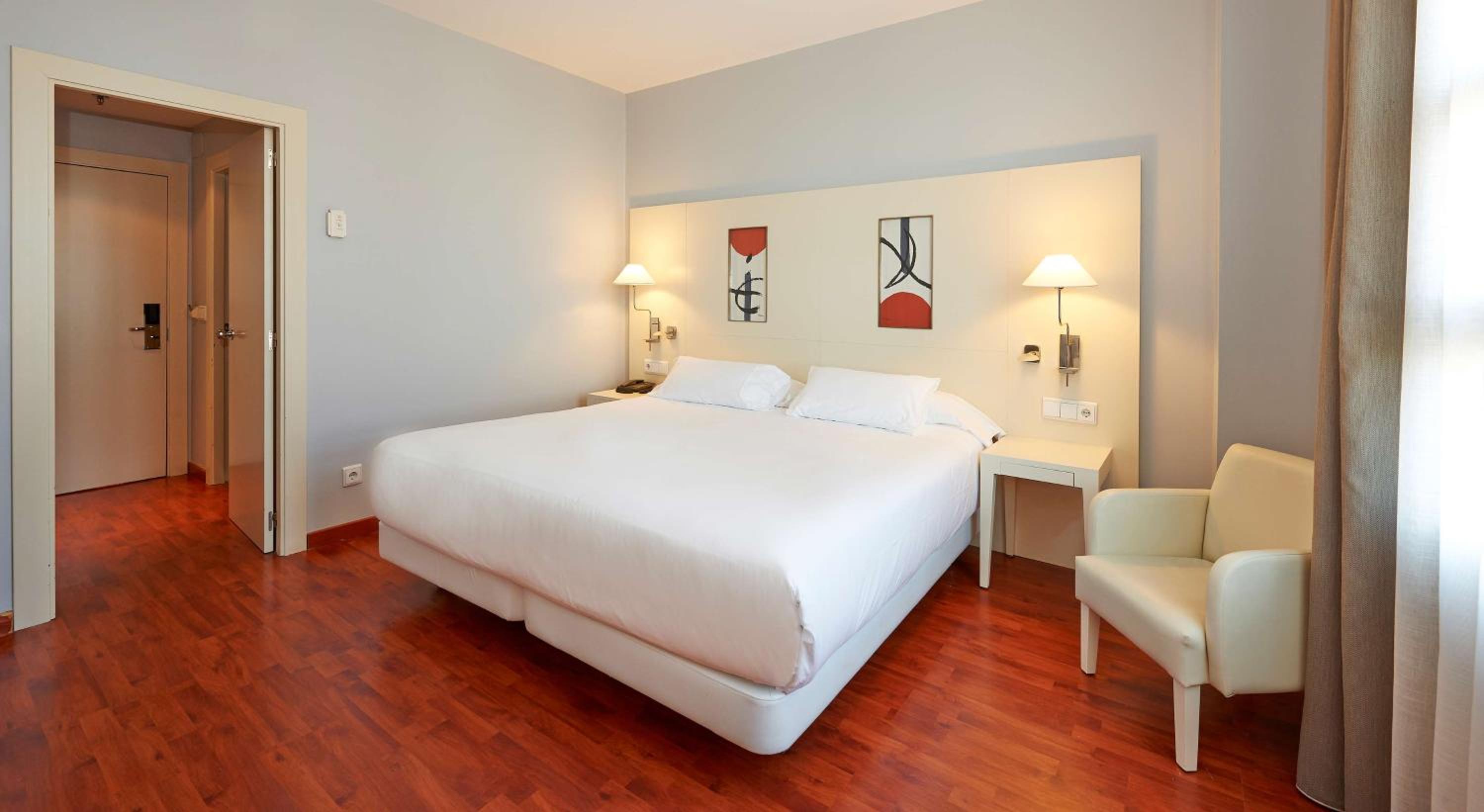 Superior Double or Twin Room - Photo 2