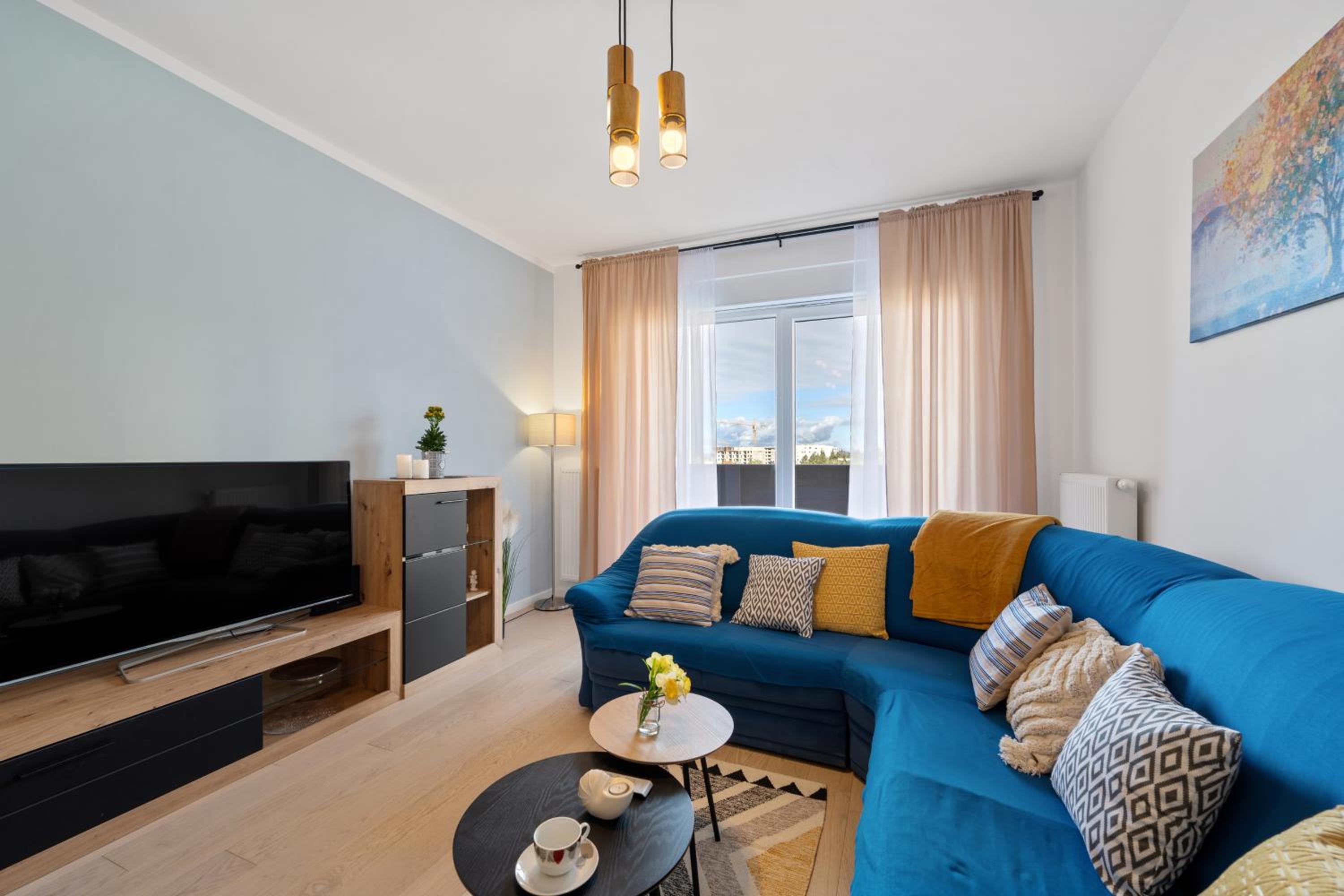 Two-Bedroom Apartment - Photo 18