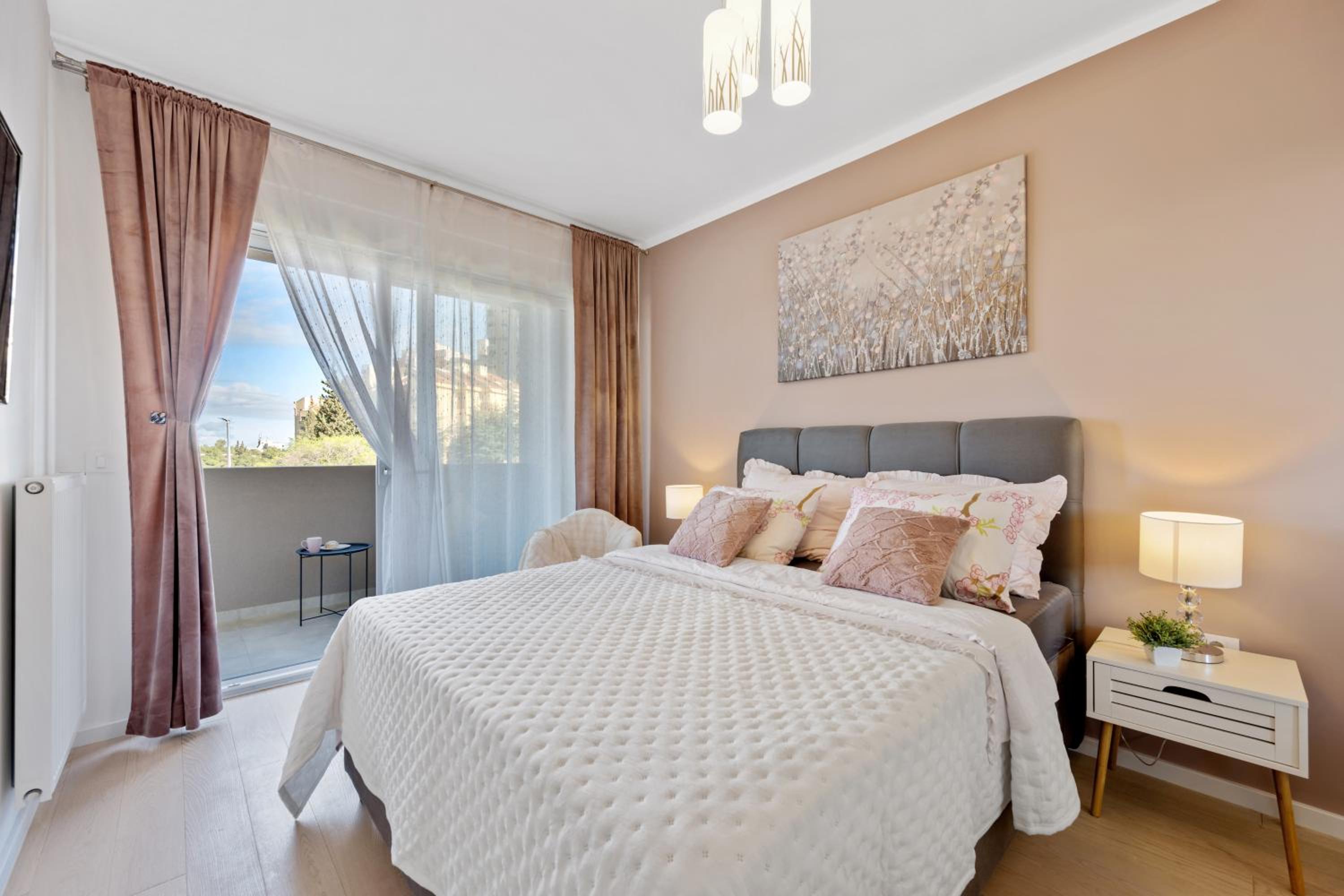 Two-Bedroom Apartment - Photo 3