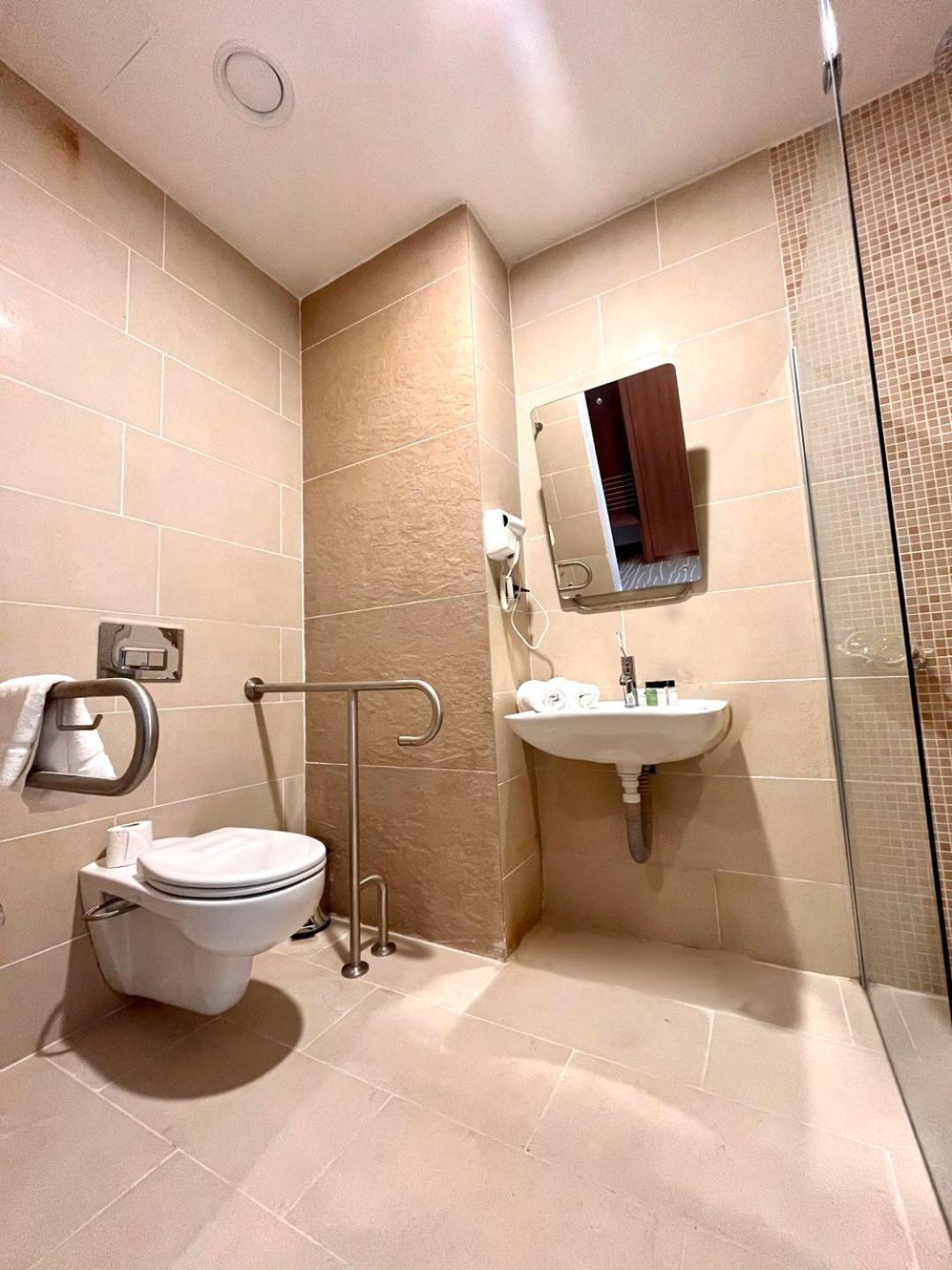 Double Room - Disability Access
