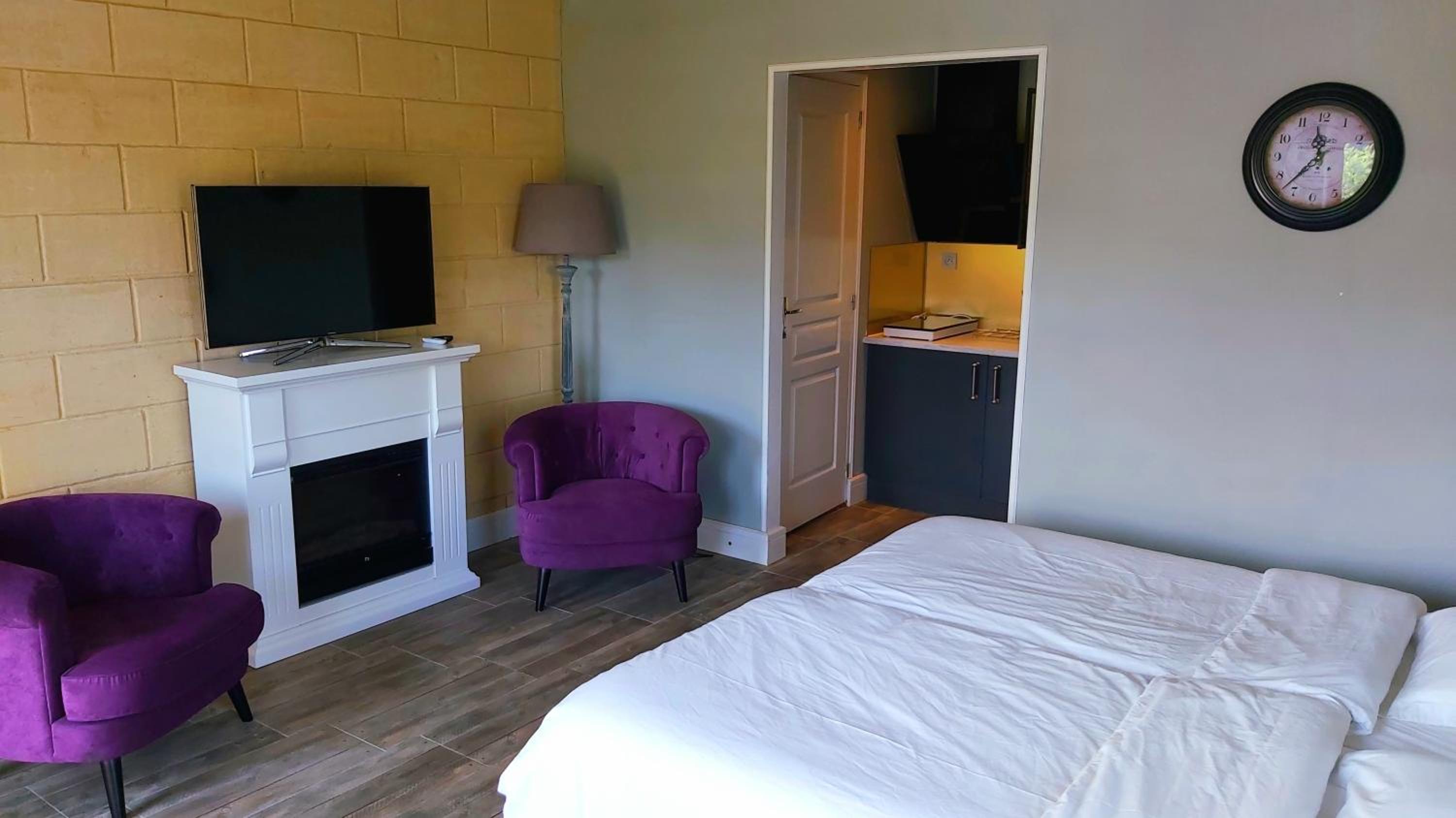 Superior Double or Twin Room with Terrace photo 3