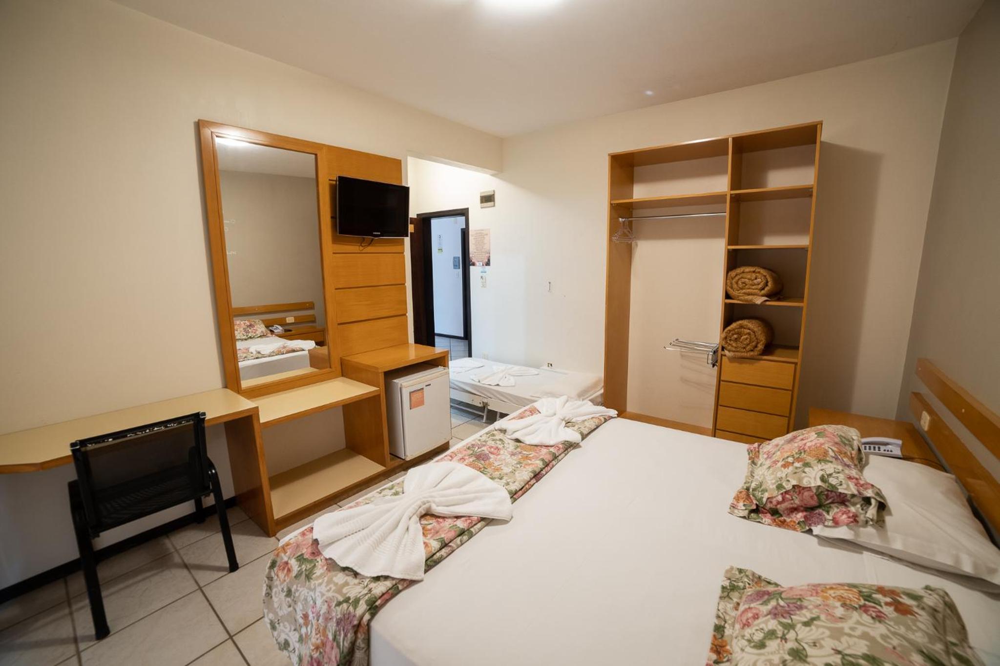 Luxury Triple Room photo 2