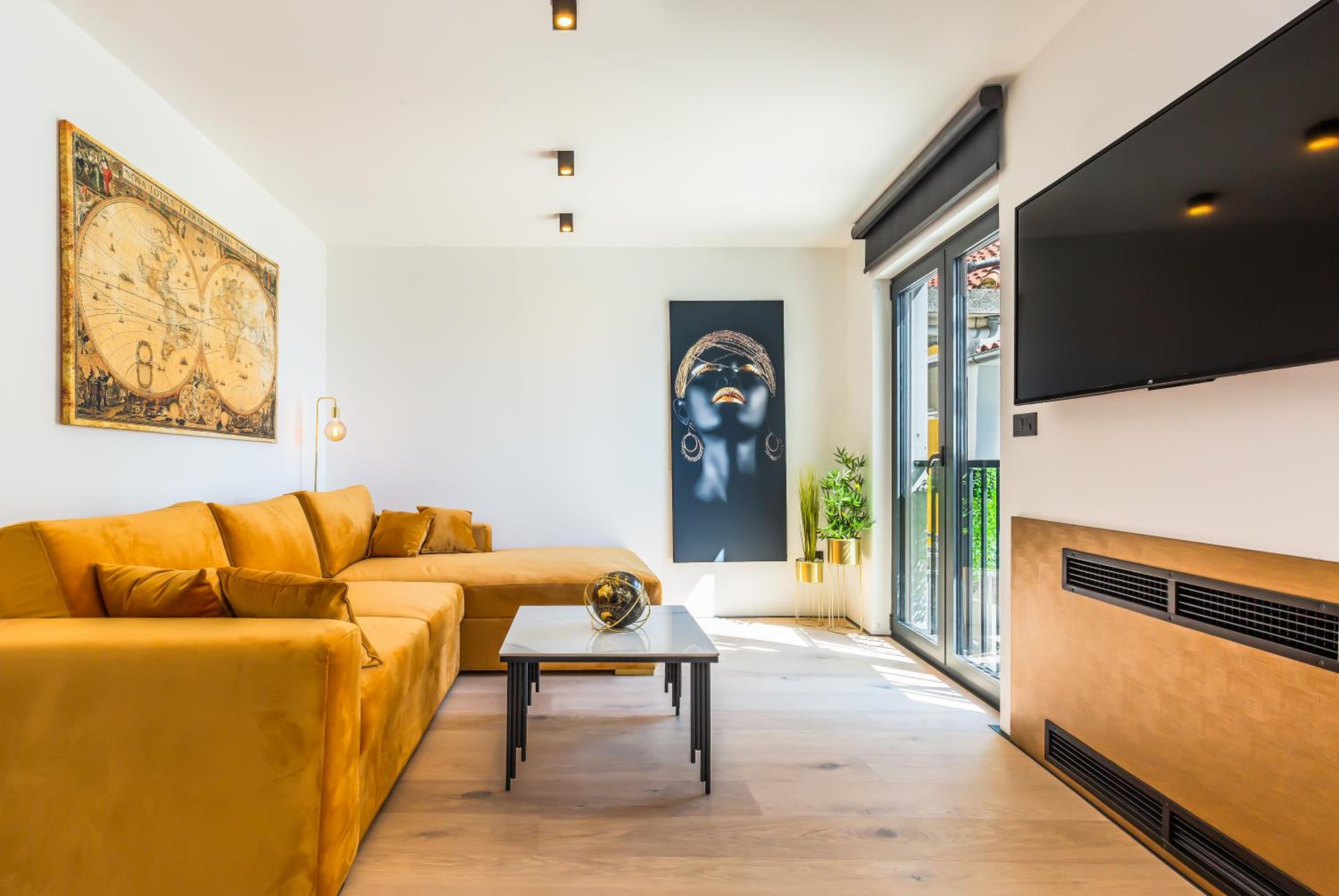 Apartment with Sea View photo 1