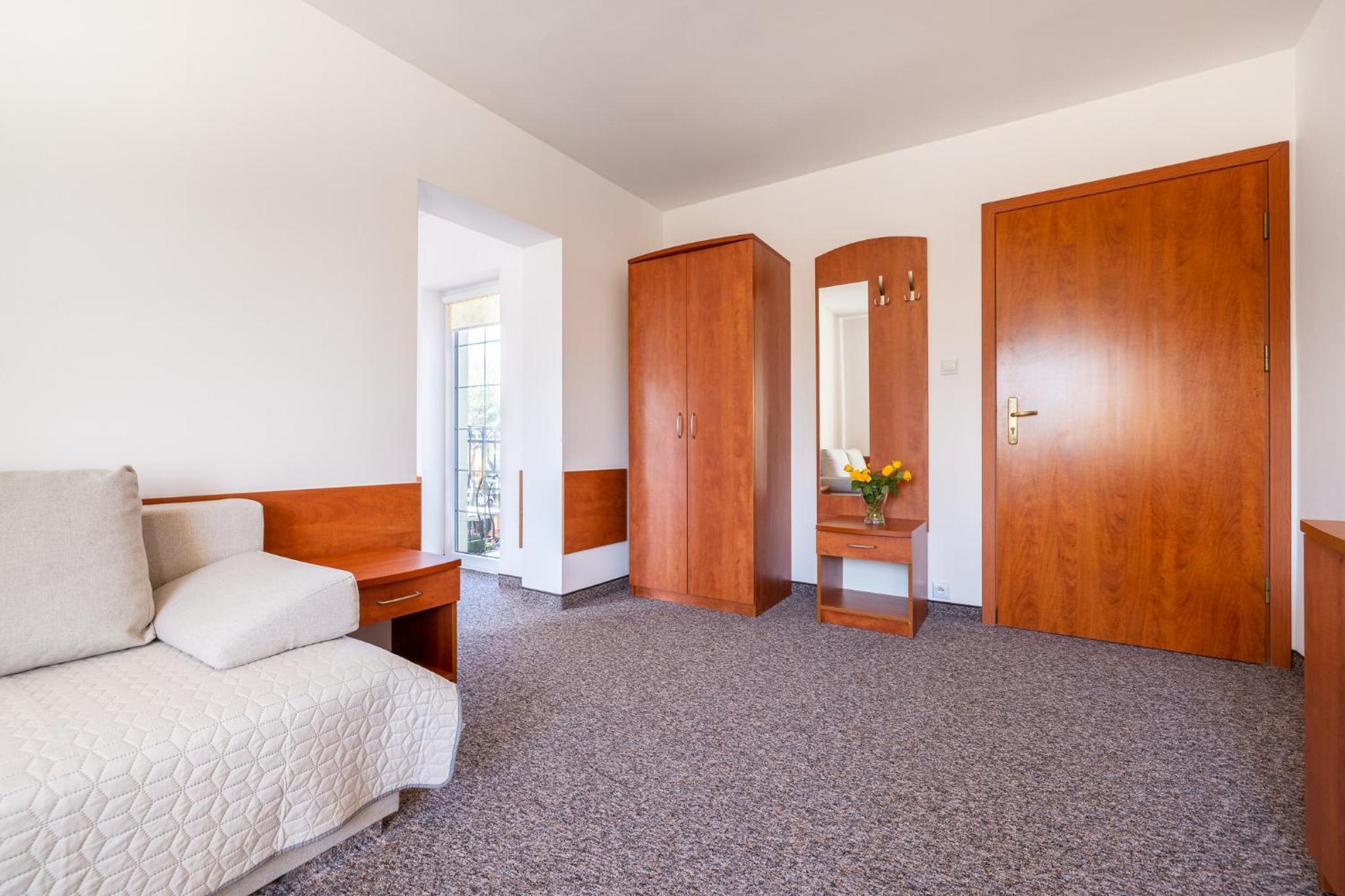 Studio Apartment photo 2