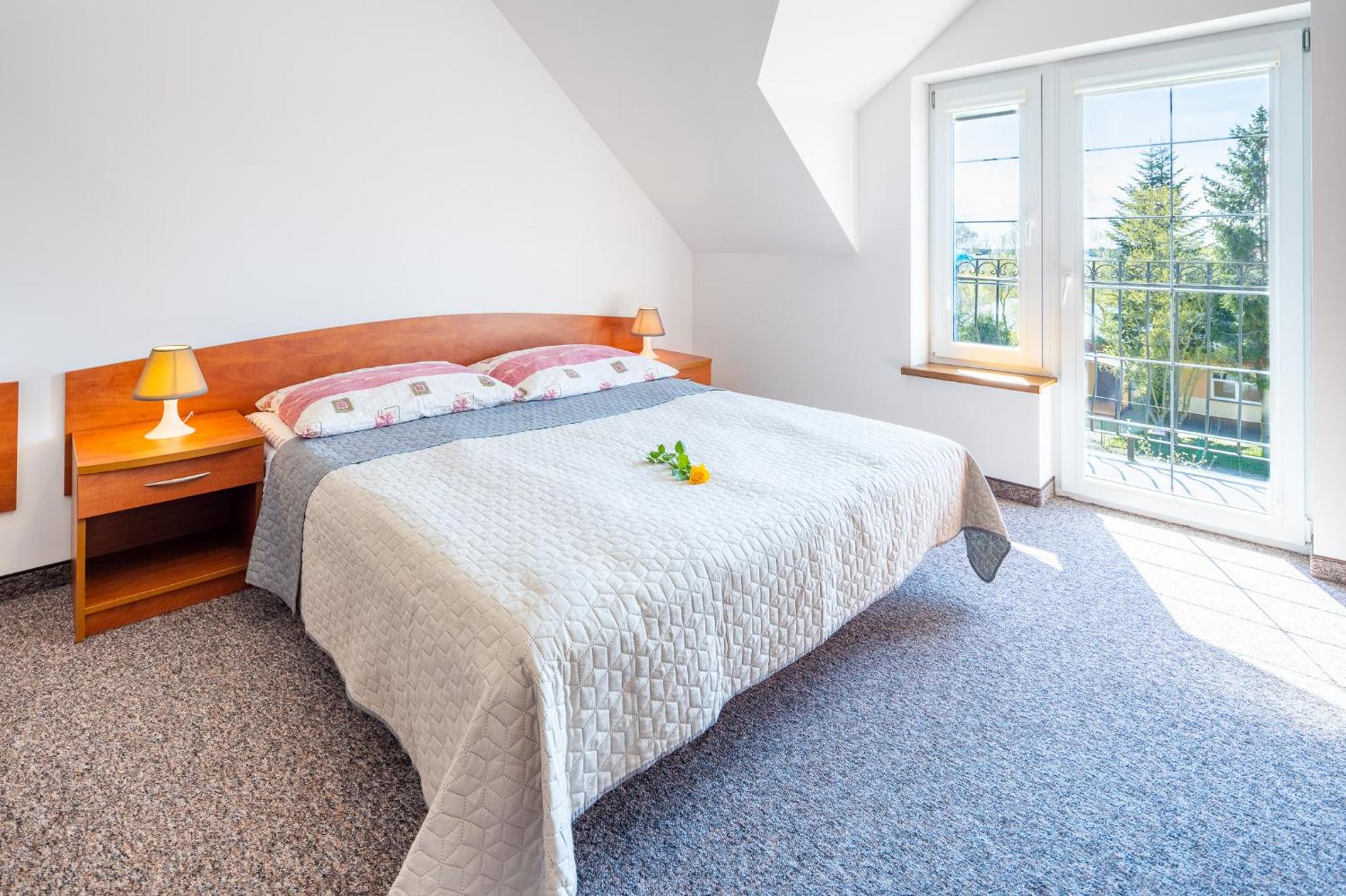 Double or Twin Room with Private Bathroom photo 2