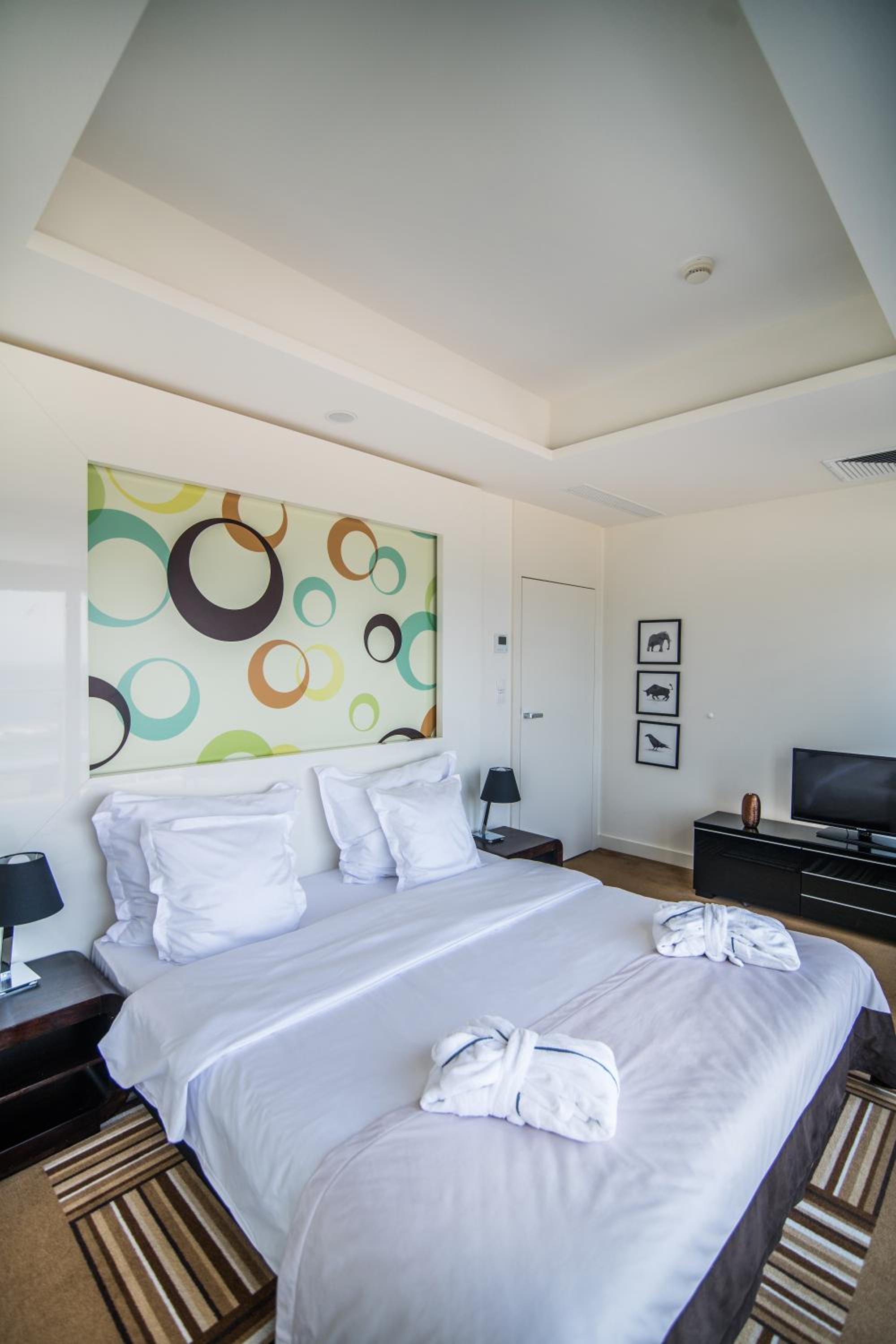 Deluxe Suite with Sea View