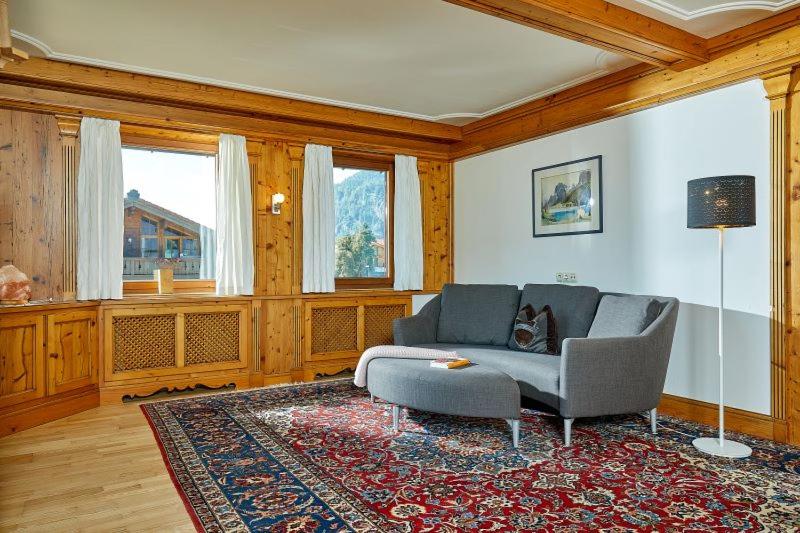 Apartment with Balcony photo 3