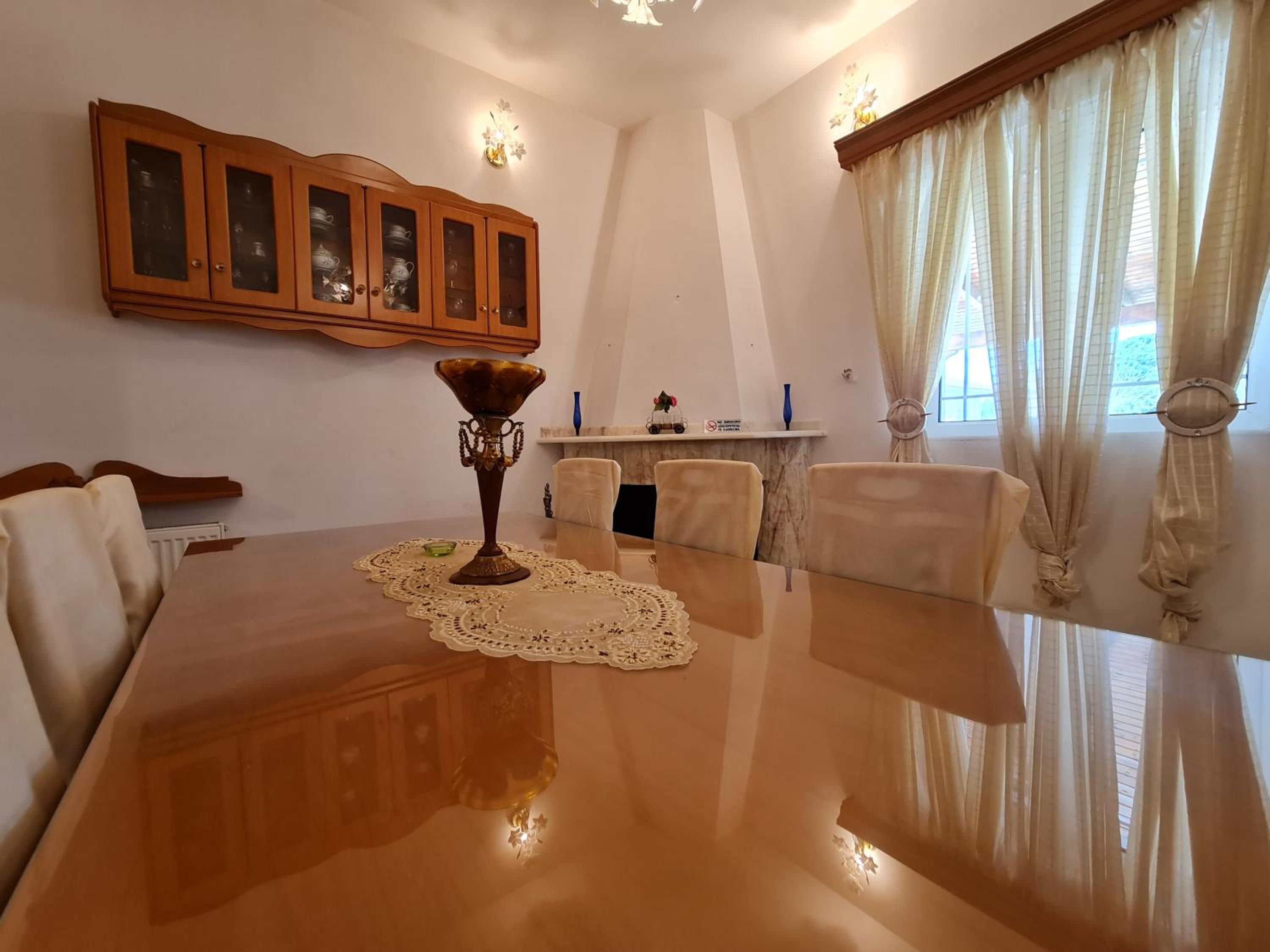 Three-Bedroom Apartment - Photo 43