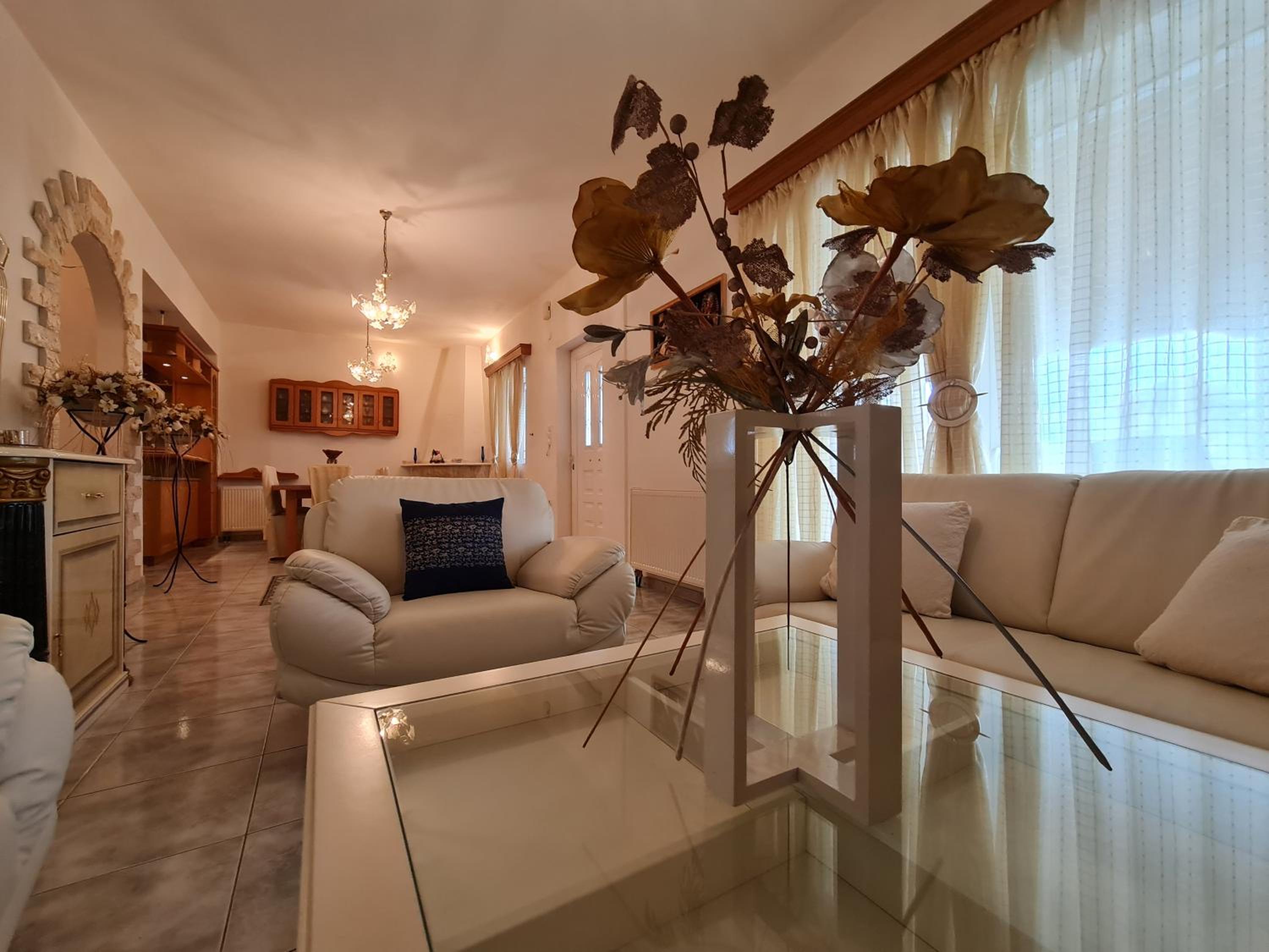 Three-Bedroom Apartment - Photo 90