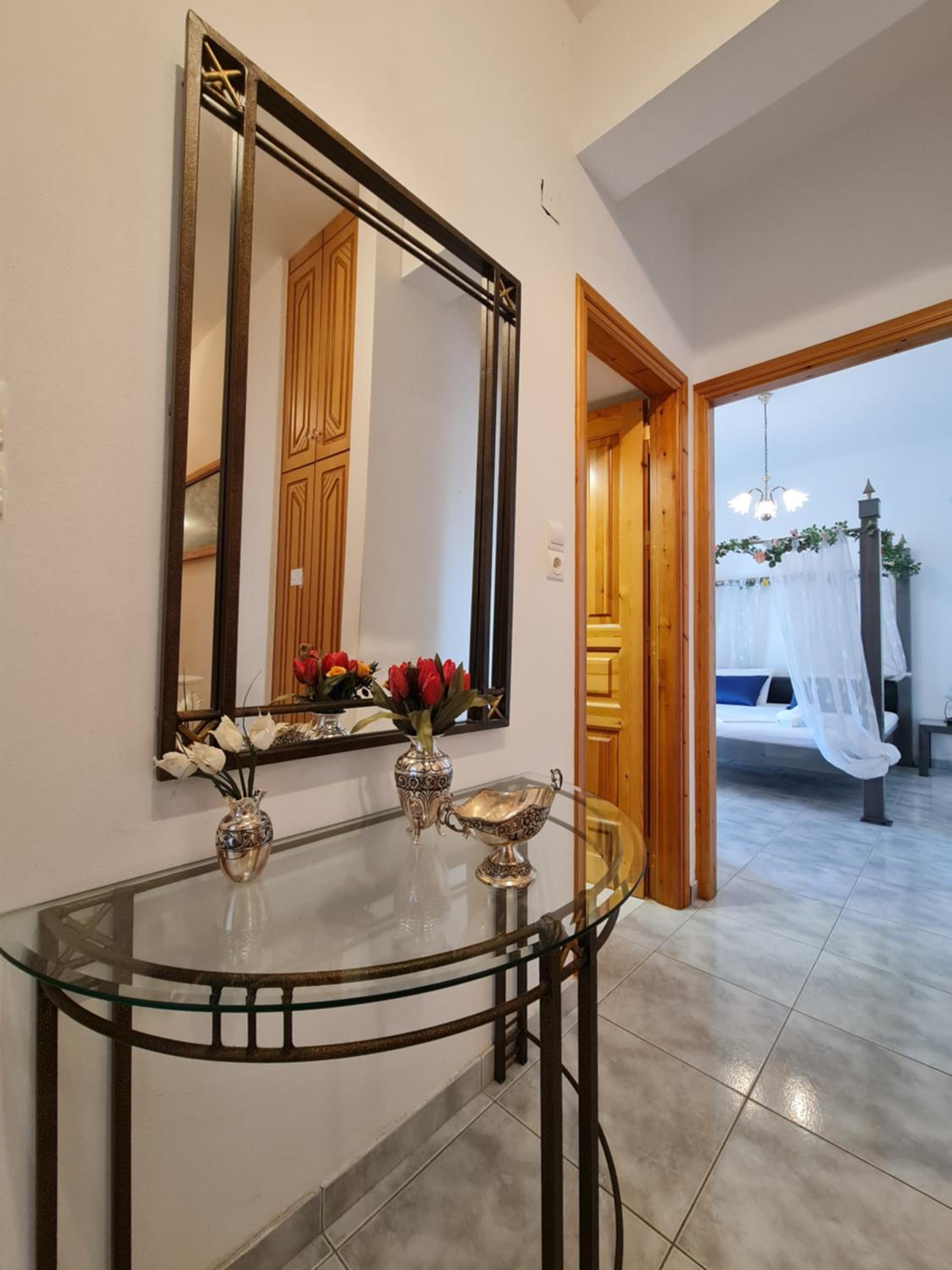 Three-Bedroom Apartment - Photo 28
