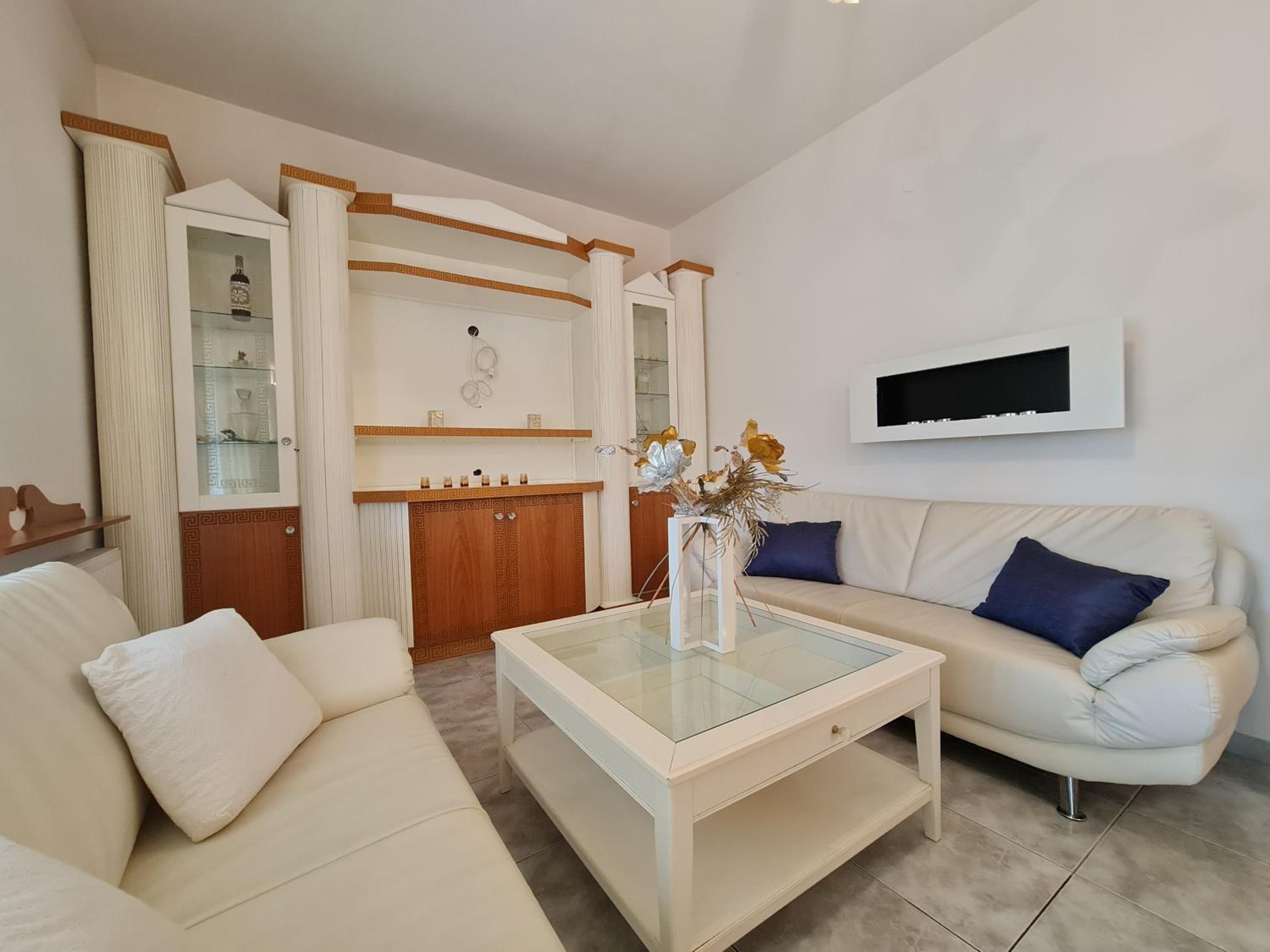 Three-Bedroom Apartment - Photo 79