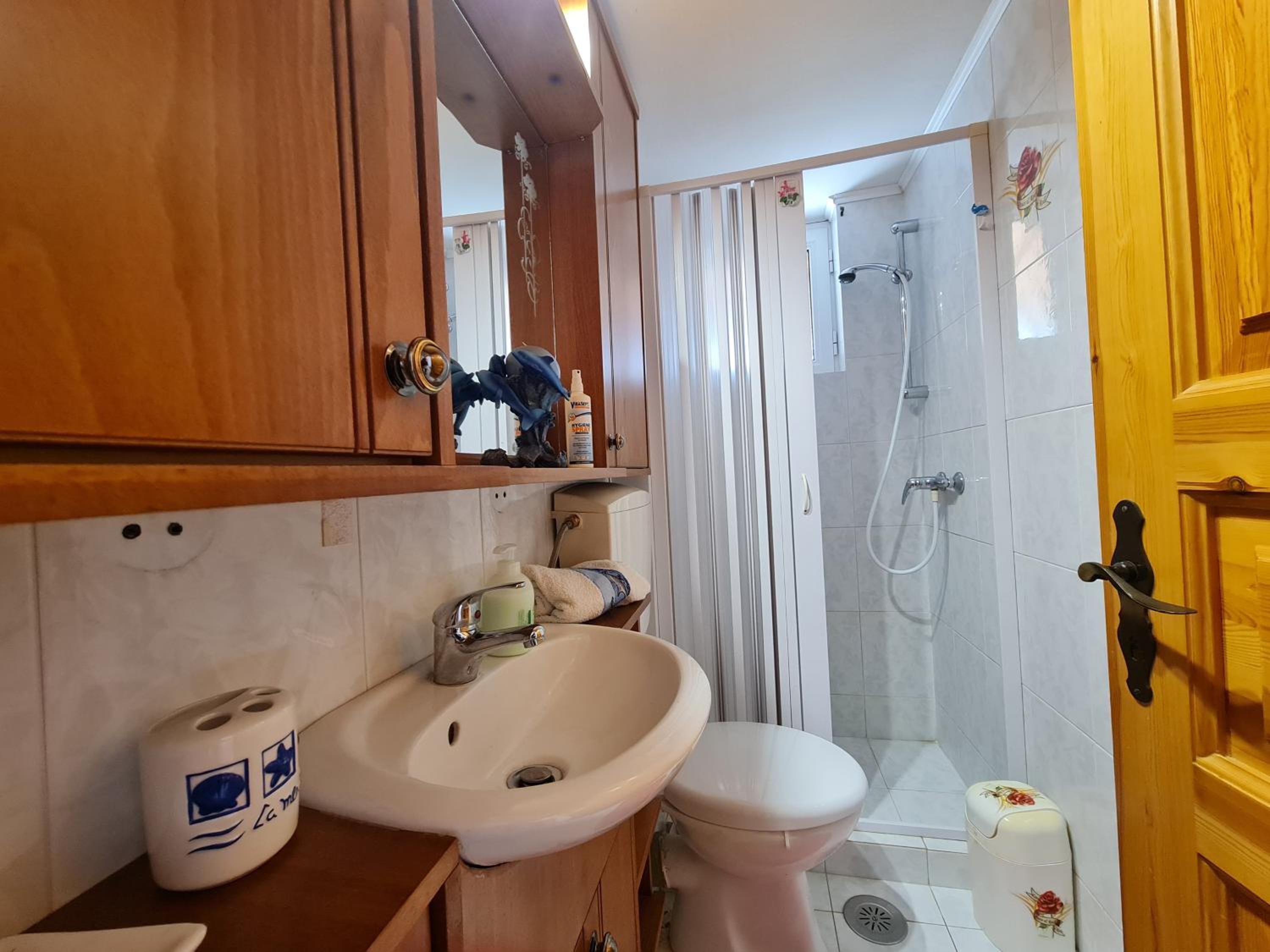 Three-Bedroom Apartment - Photo 94