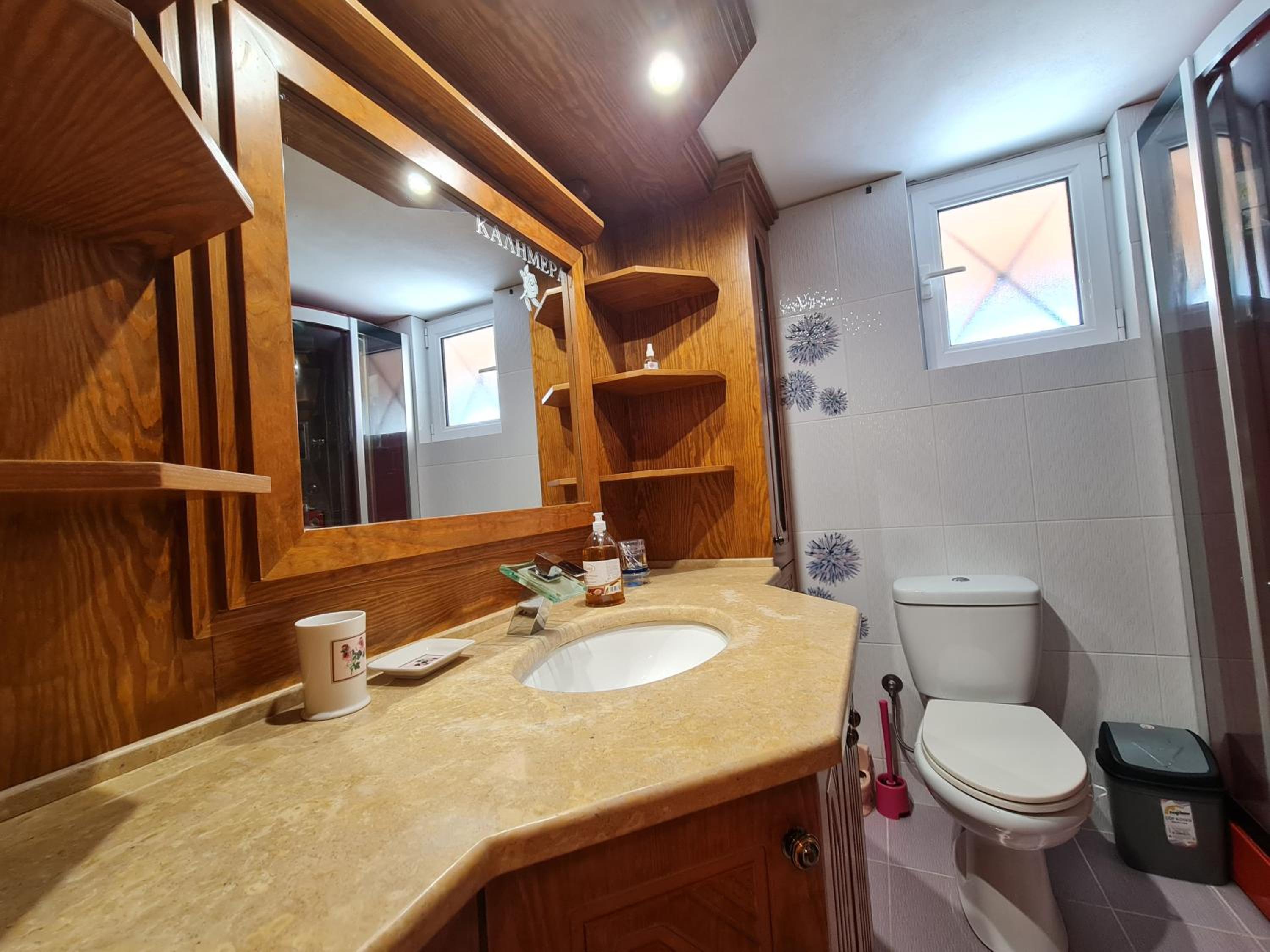 Three-Bedroom Apartment - Photo 22