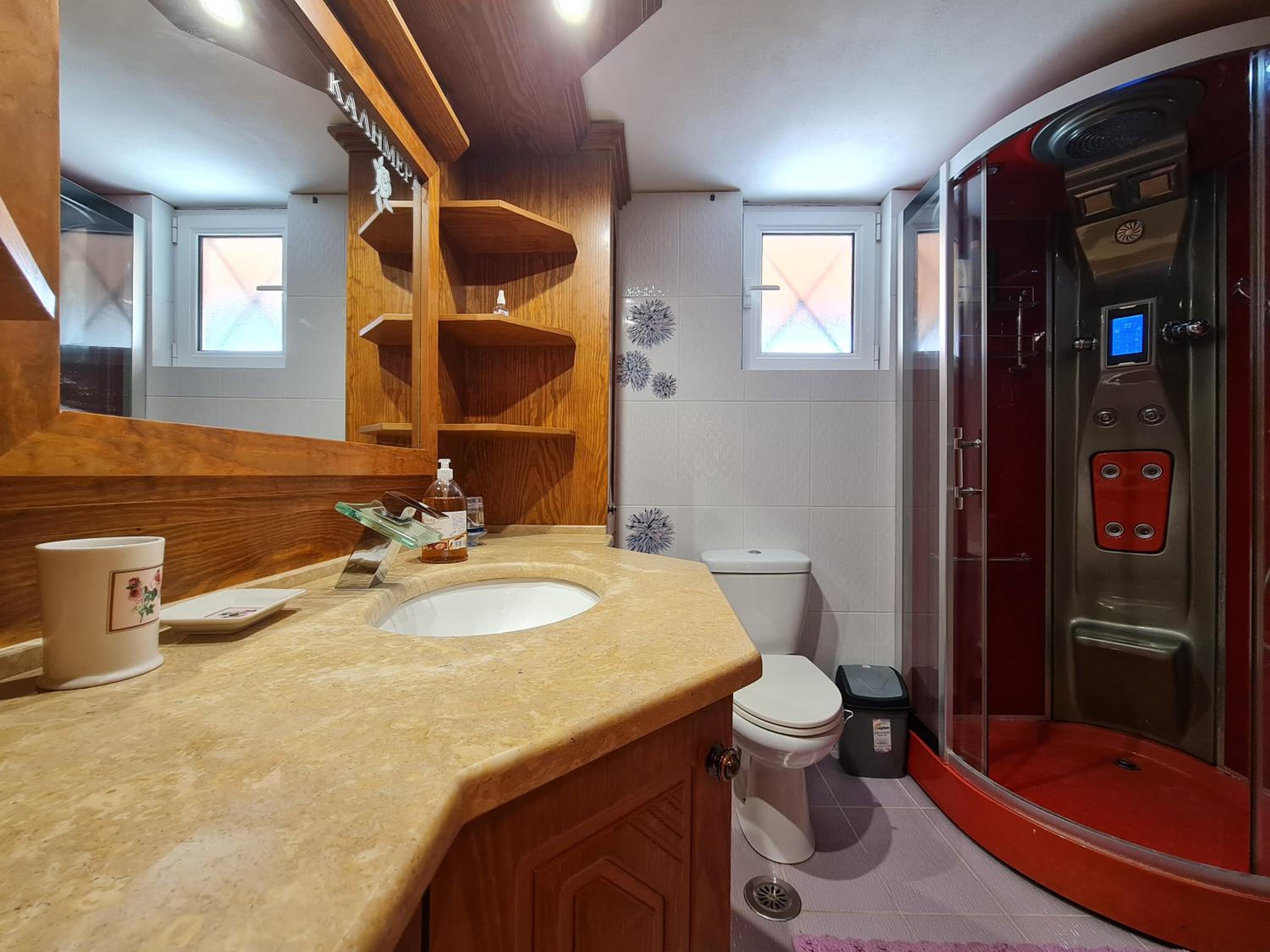 Three-Bedroom Apartment - Photo 63